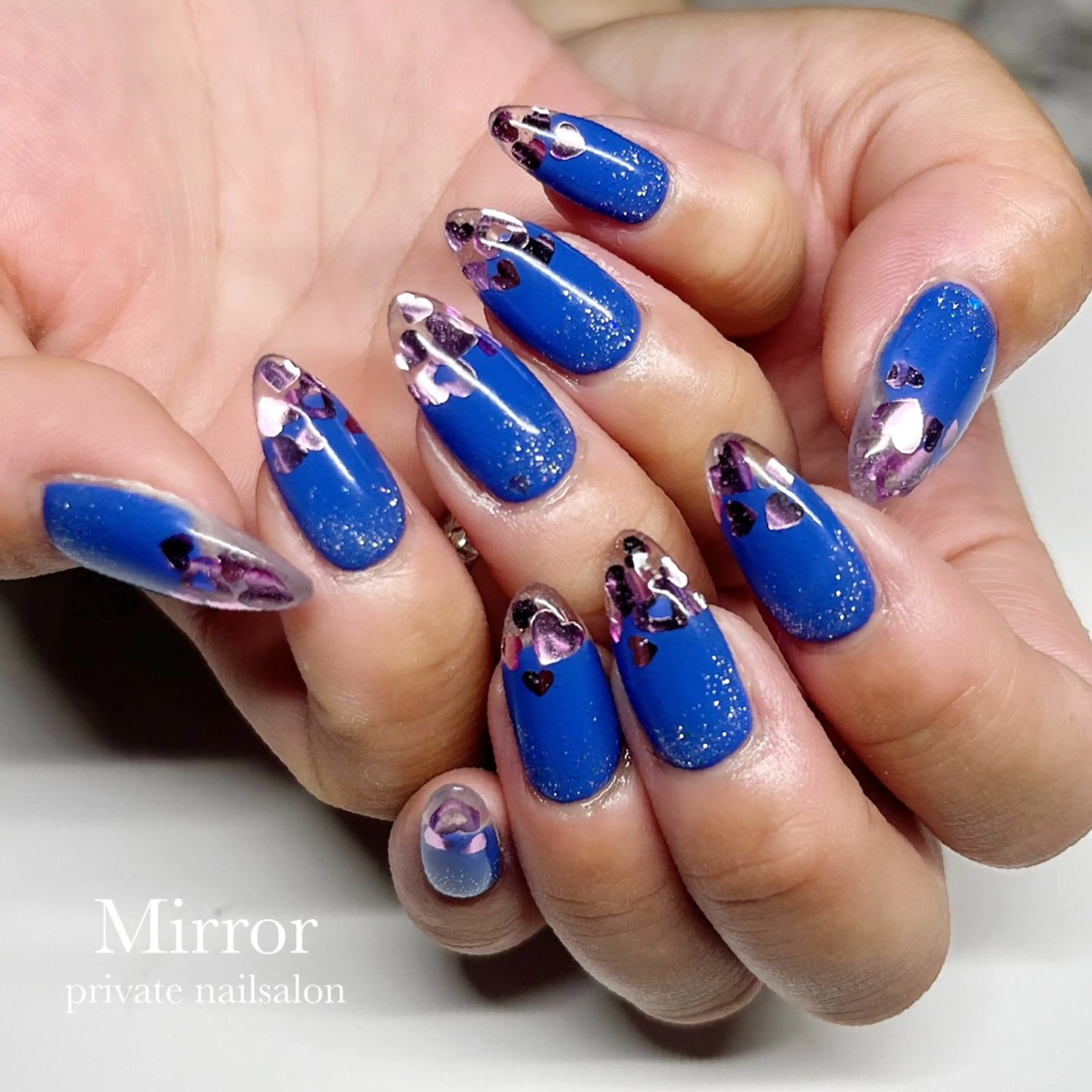ネイル ハート ハンドネイル nailsalon Mirrorのネイルデザイン