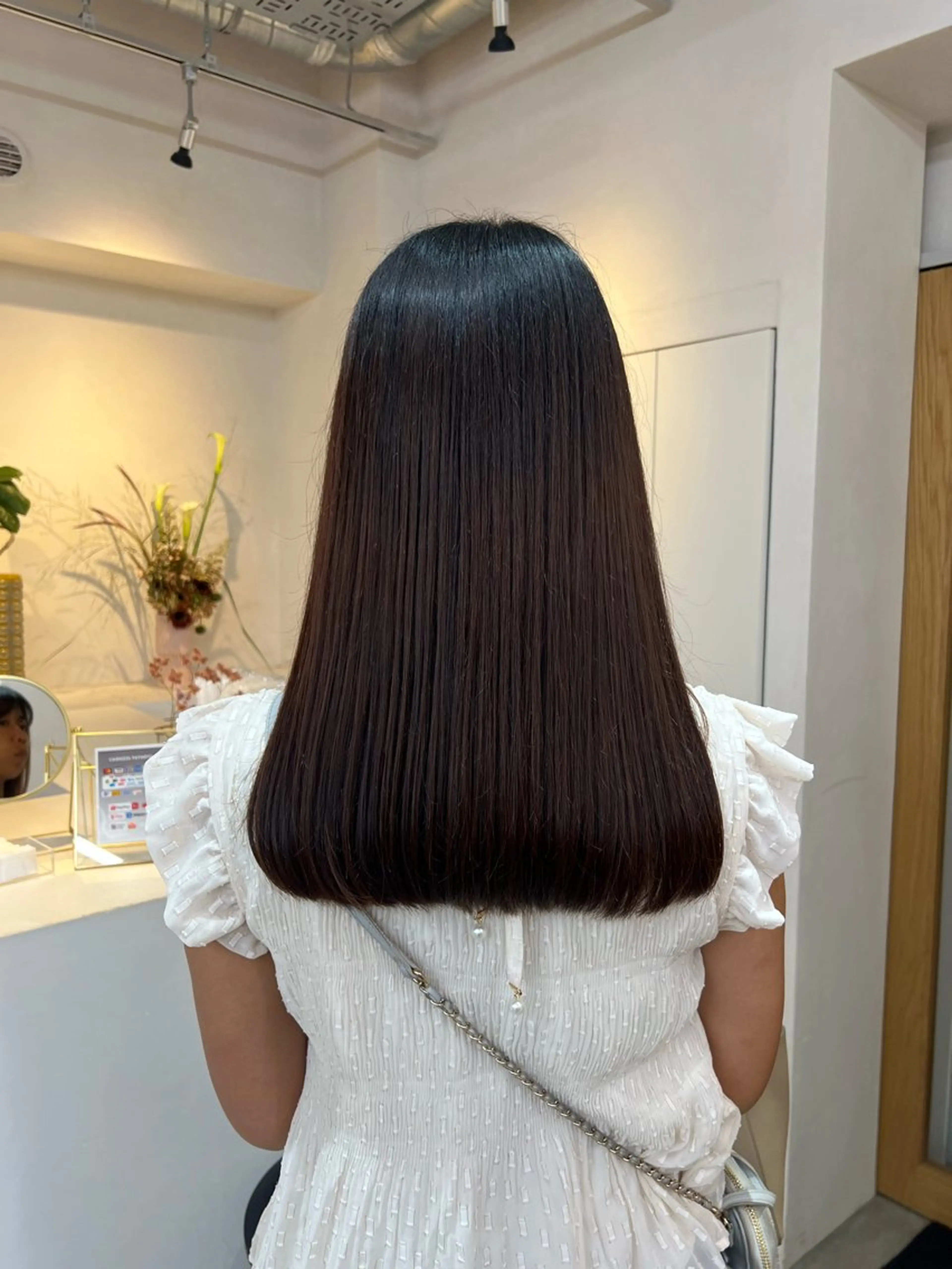 セミロング カット トリートメント 表参道/kozue/ 艶髪/髪質改善のヘアスタイル