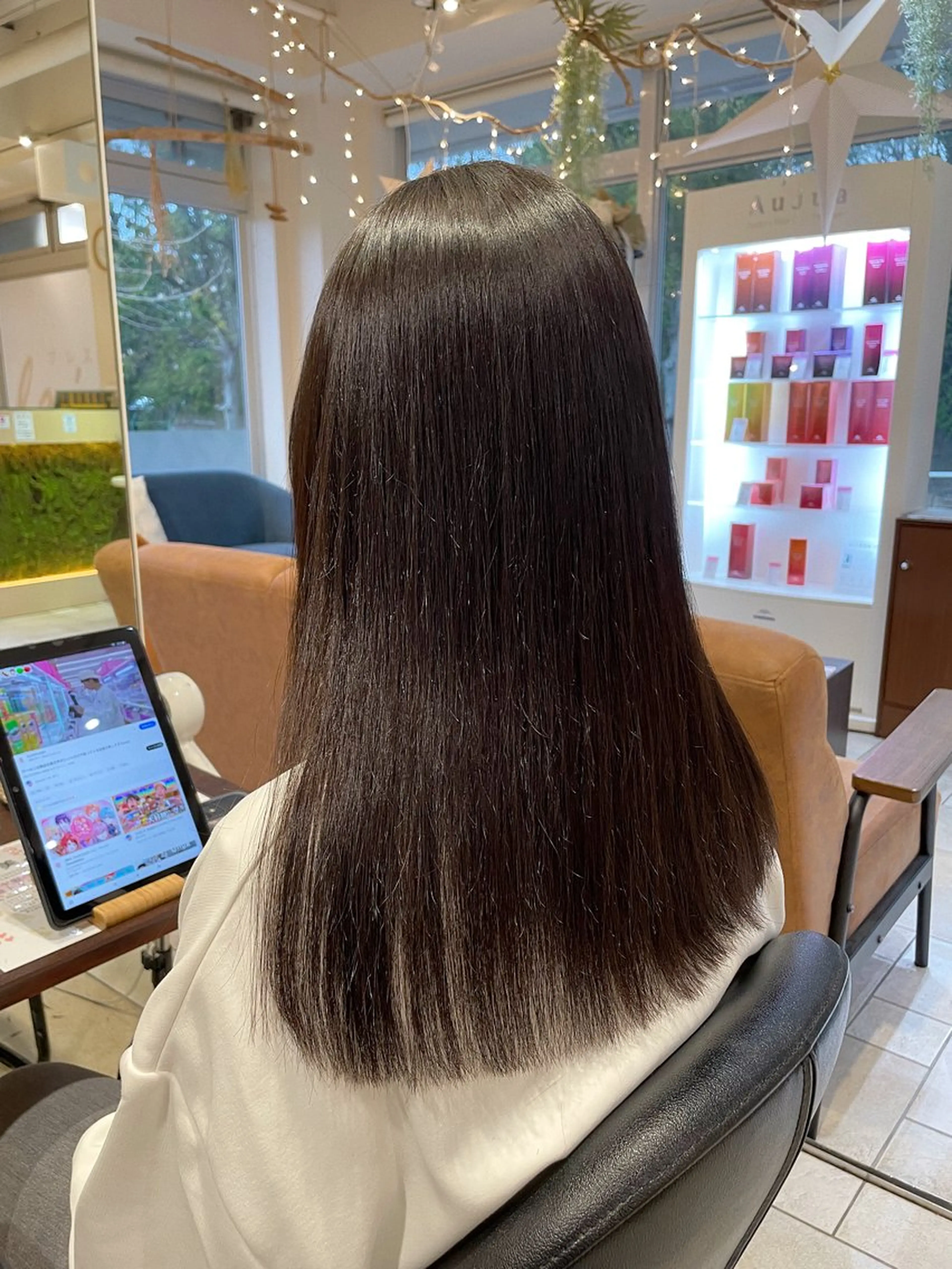 ミディアム 松本 美涼のヘアスタイル