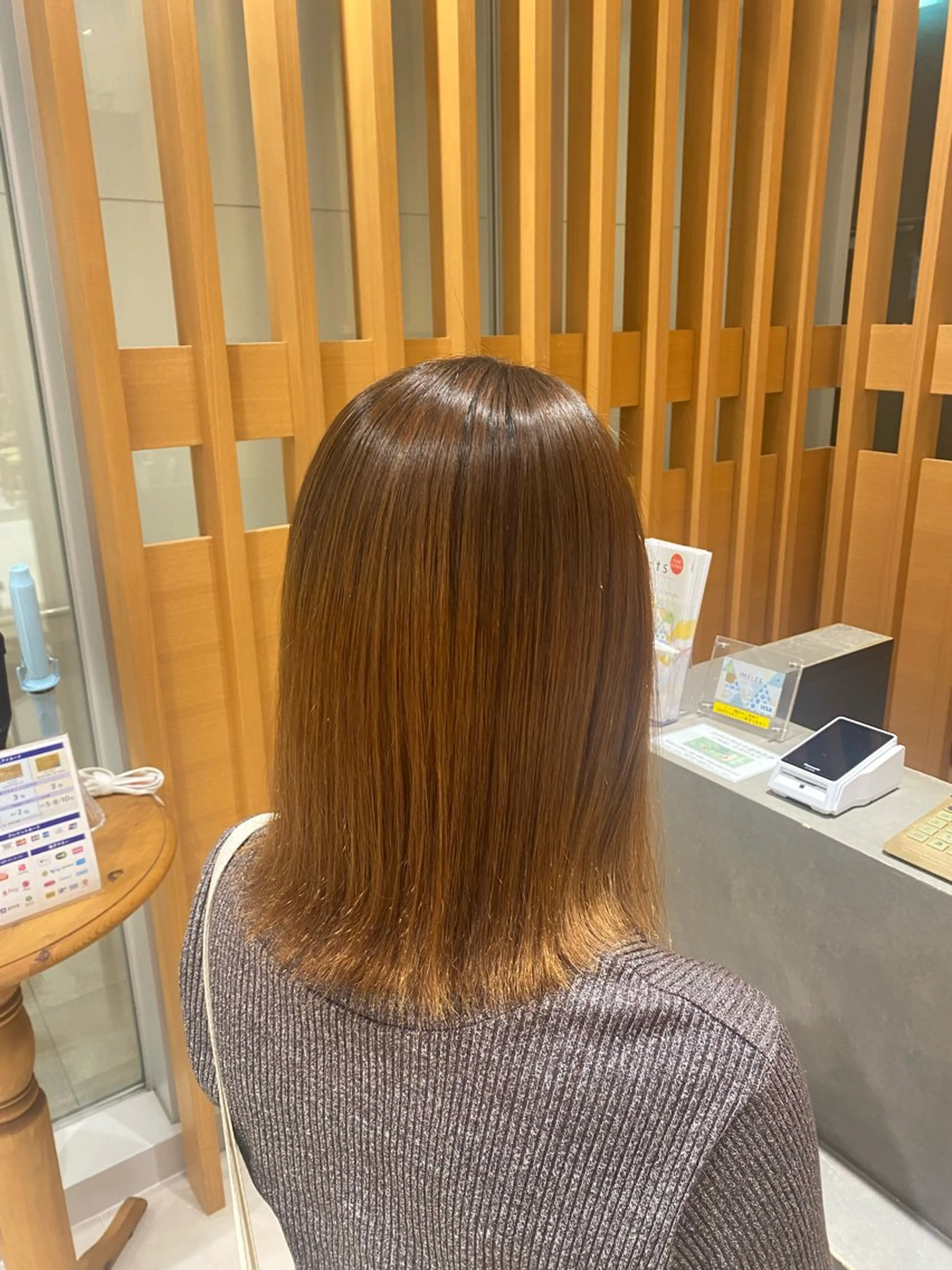 ショート パーマ 縮毛矯正 トリートメント 💎ツヤ髪ストレート カラー💎かのんのヘアスタイル