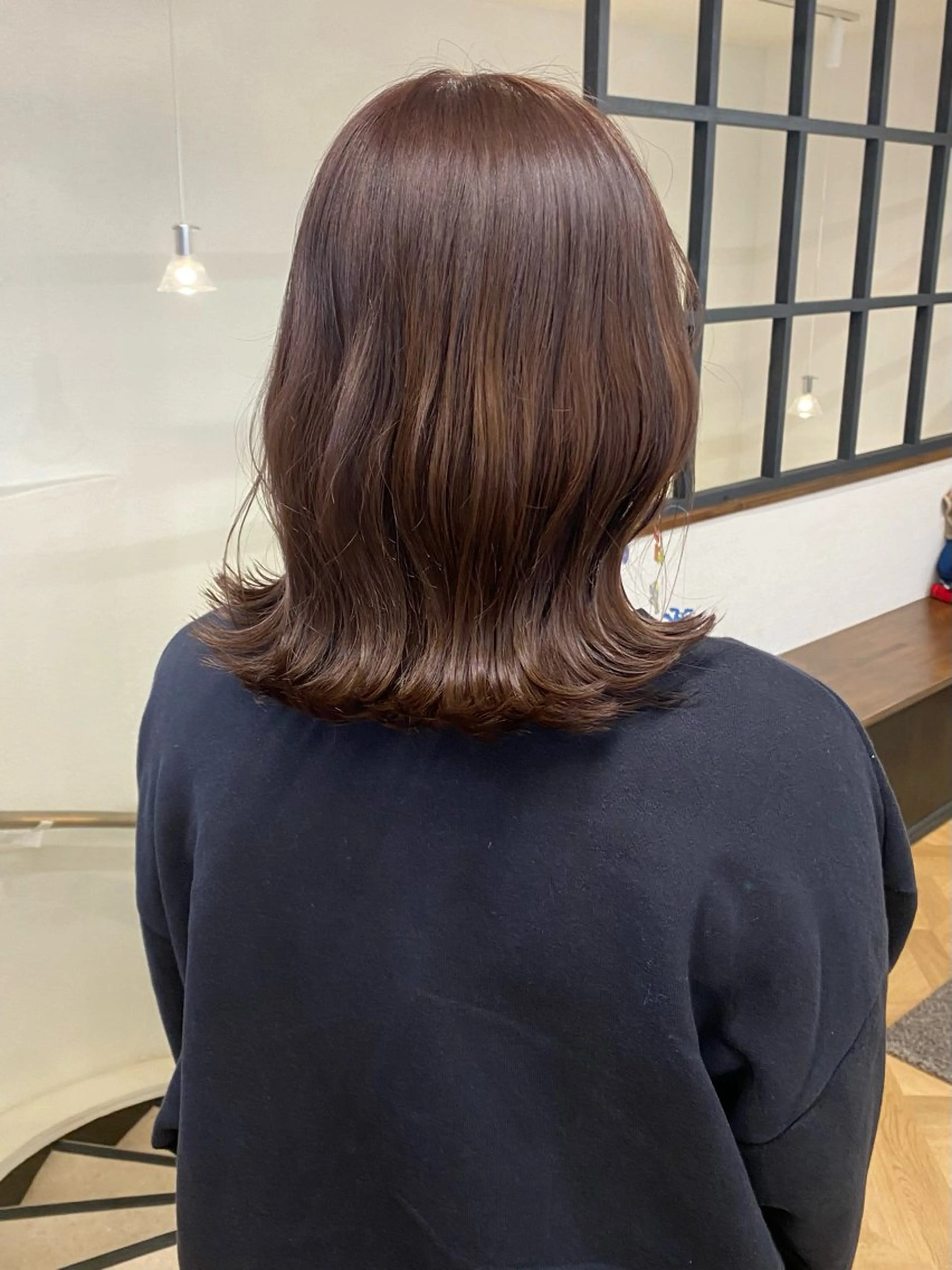 ミディアム くびれヘア Sopi所属・JESSI / Sopiのヘアスタイル