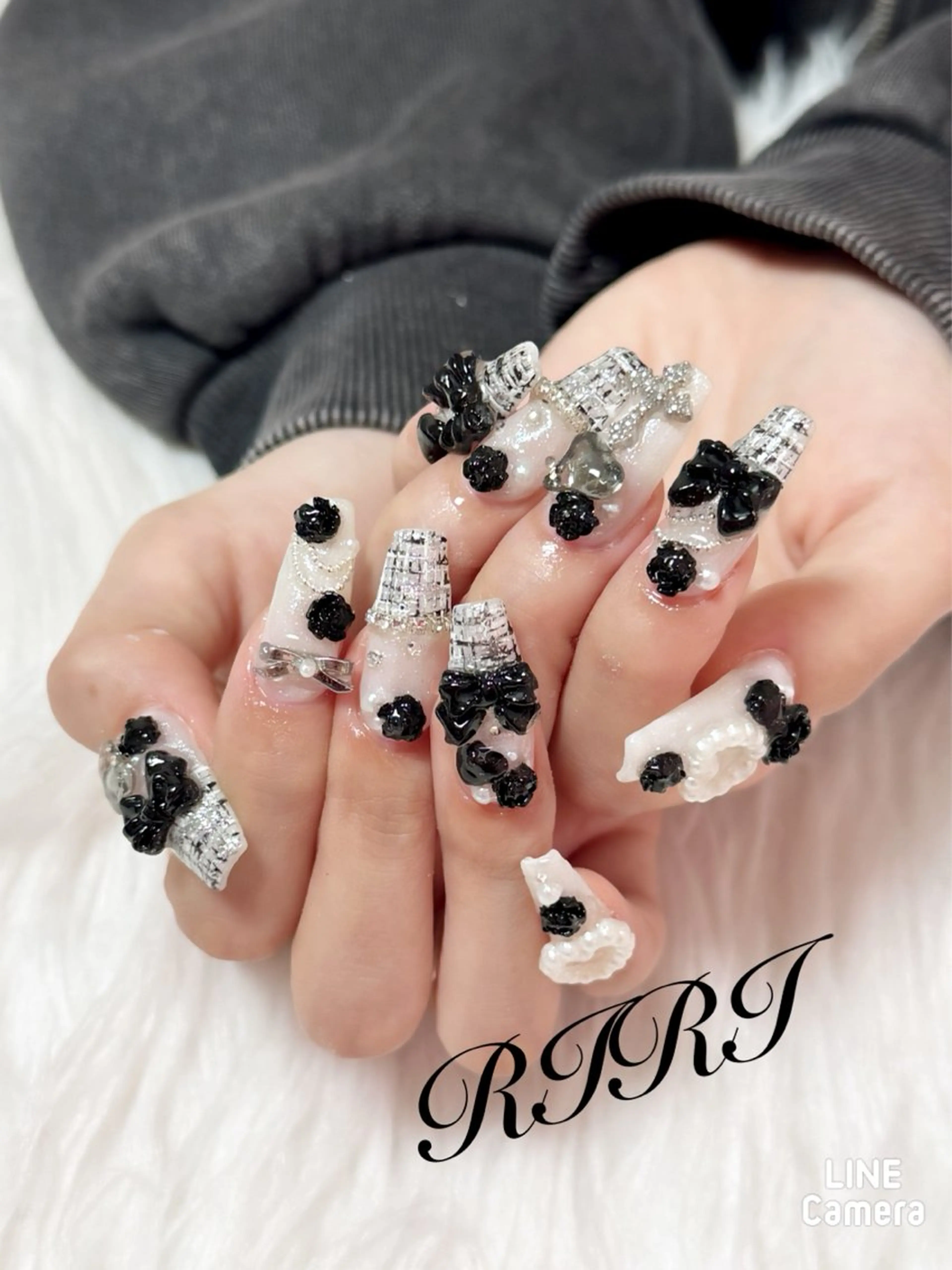 ネイル ジェルネイル 韓国ネイル ロングネイル スカルプネイル シンプルネイル ハンドネイル riri オーナーのネイルデザイン