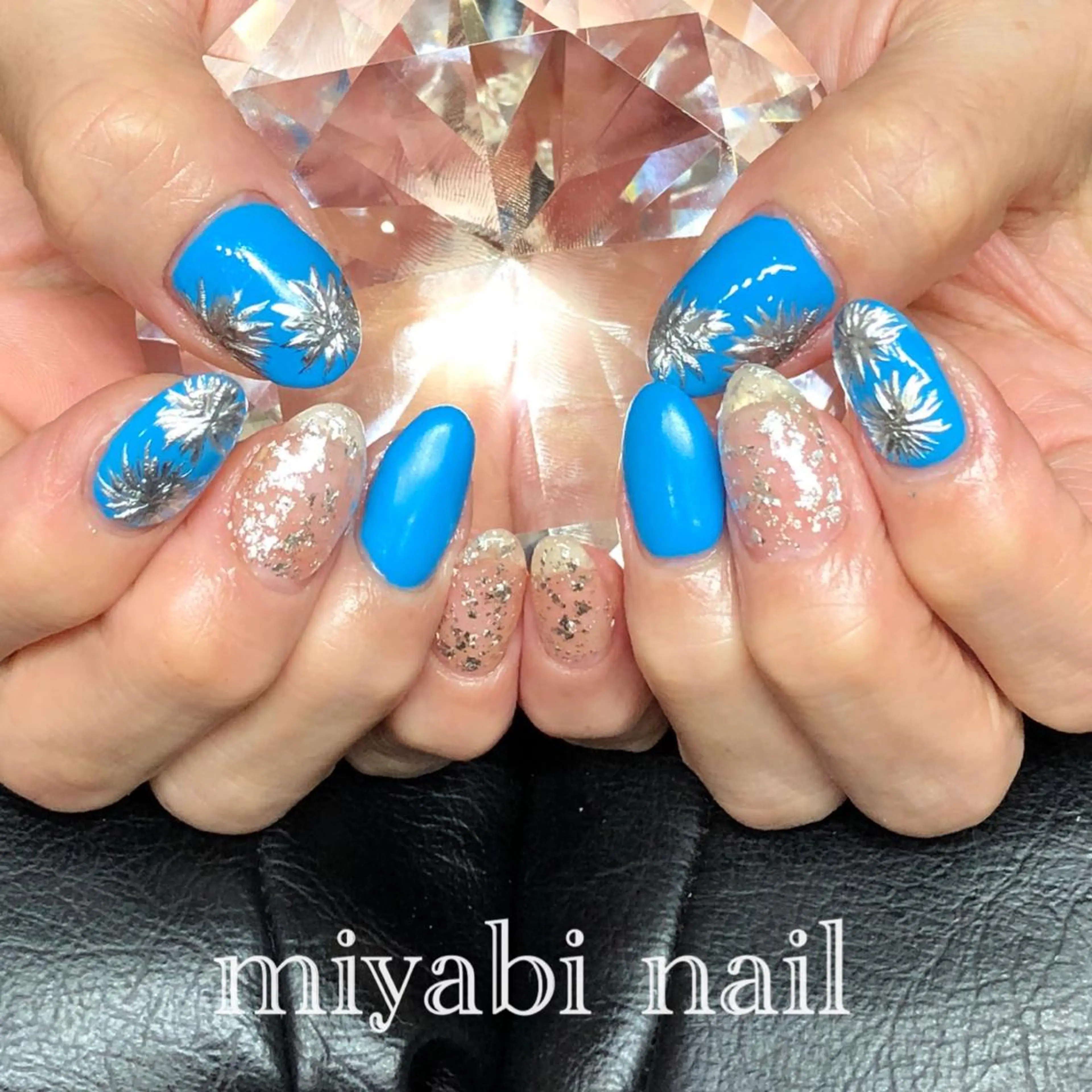 ネイル アートネイル ブルー 持ち込み シルバー 夏ネイル ハンドネイル miyabi nail 桂川駅近くのネイルデザイン
