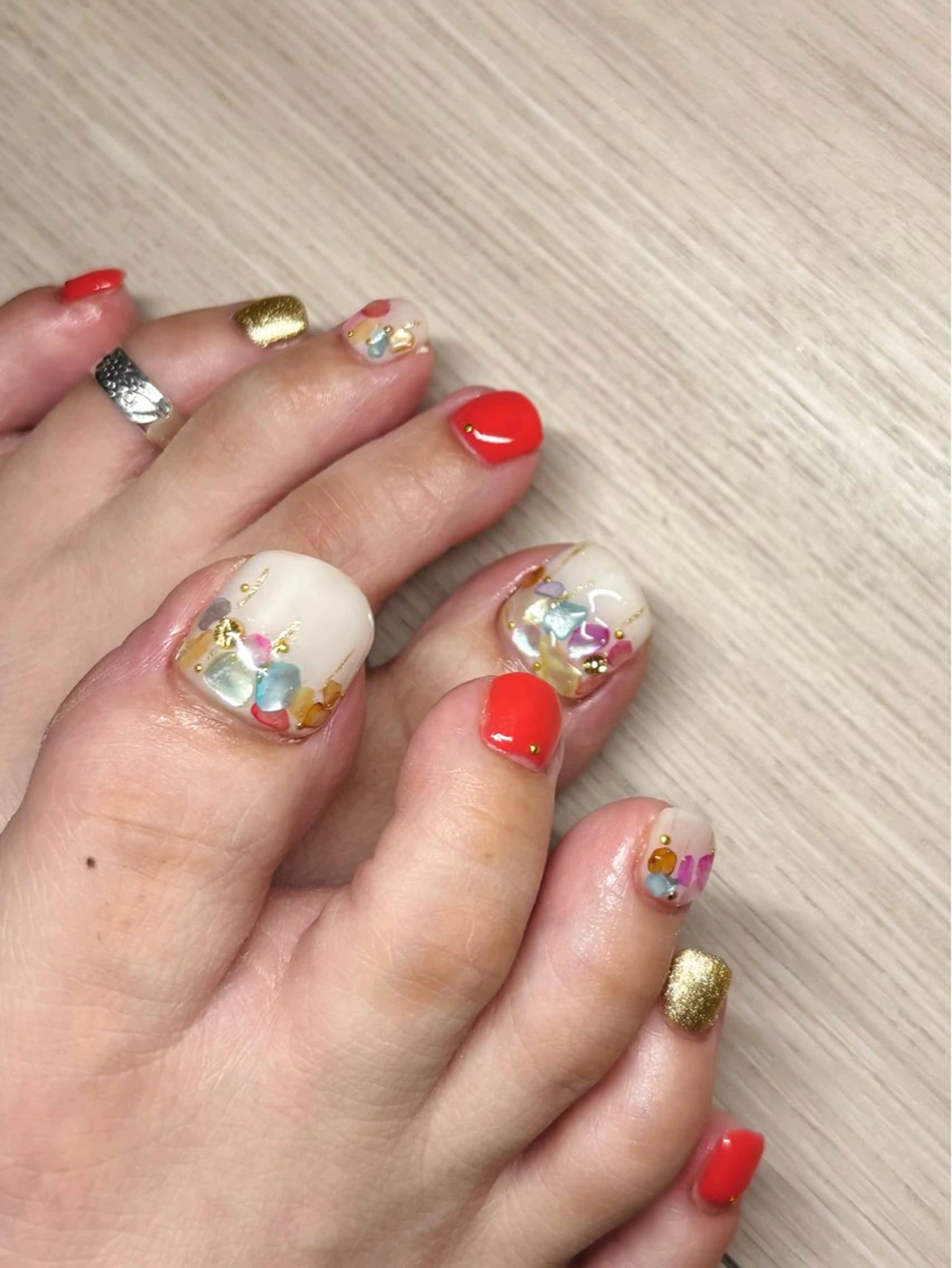 ネイル フットネイル nailsalon RMIKのネイルデザイン