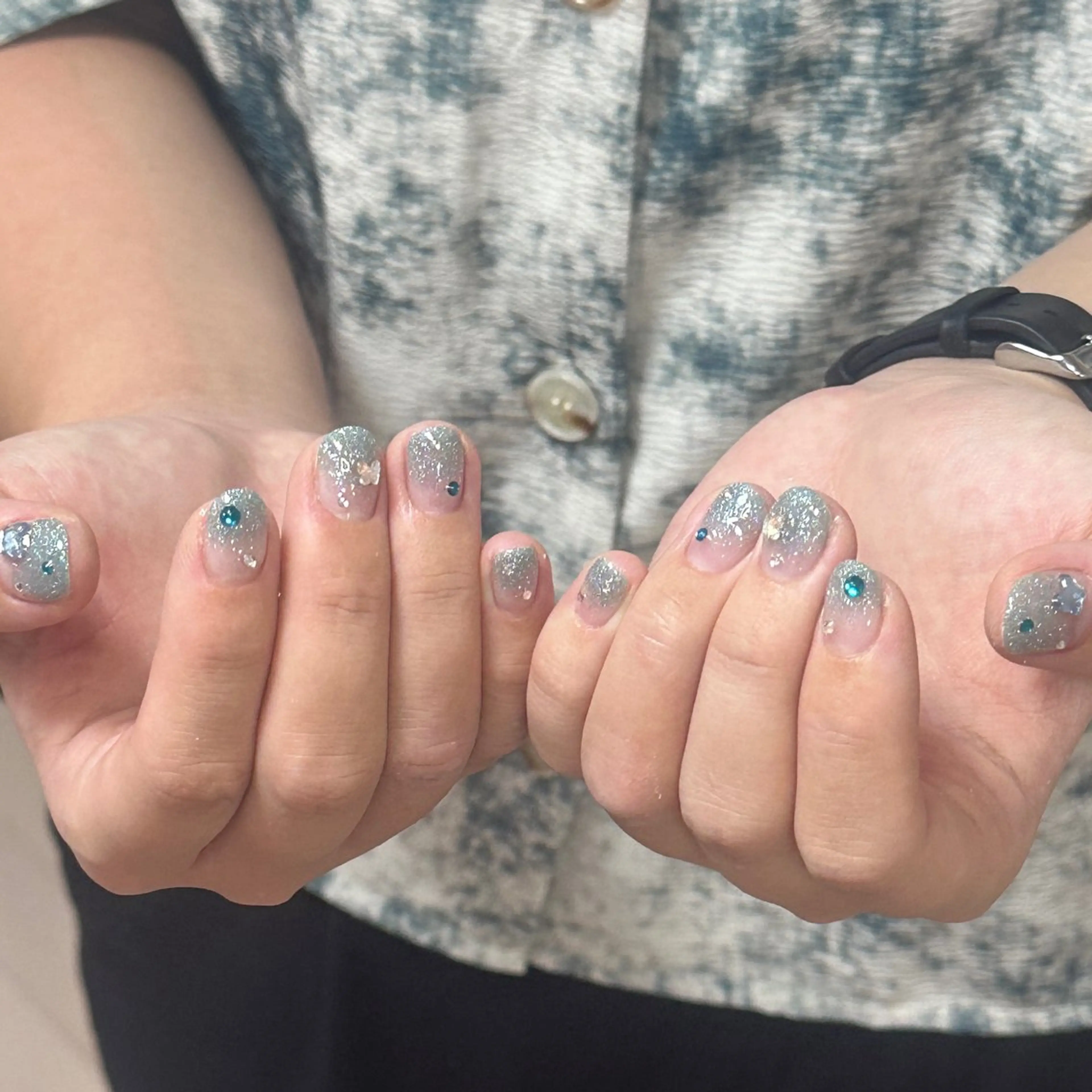 ネイル アートネイル オーロラネイル チークネイル フレンチネイル ガラスフレンチ 🎀YooLi Nail salonのネイルデザイン