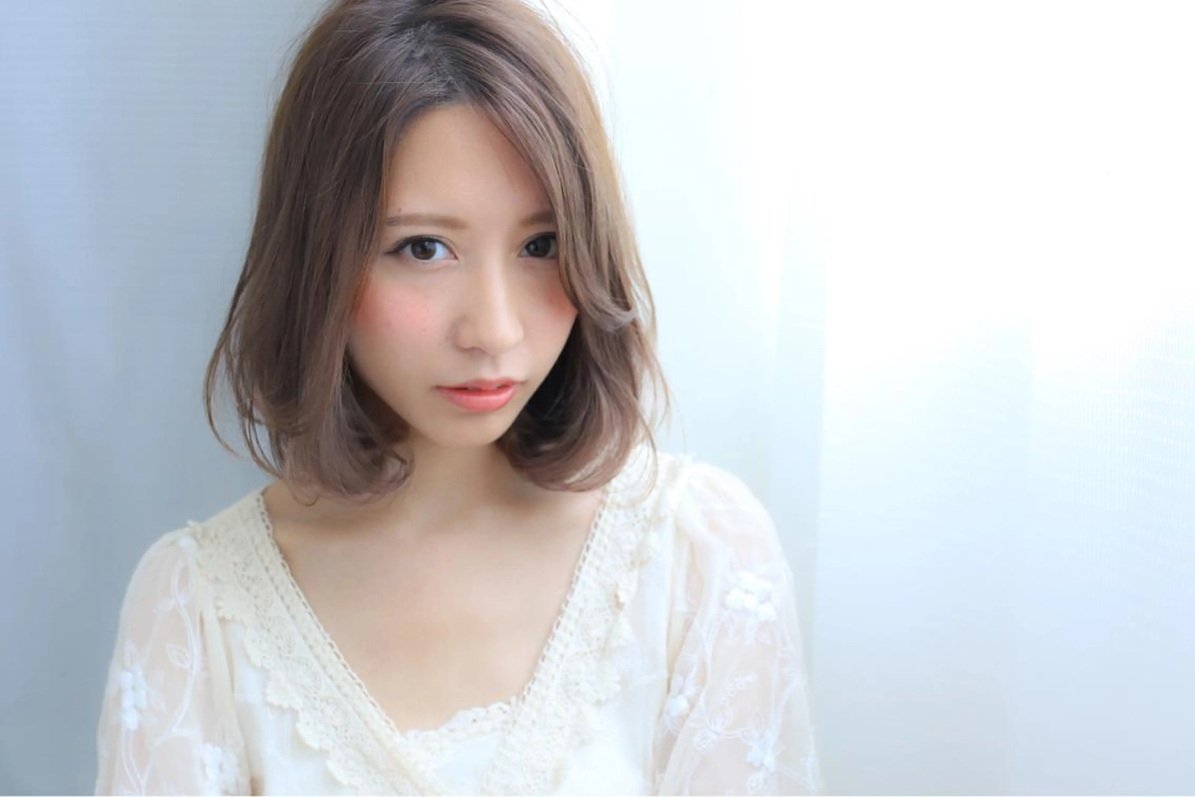 ミディアム カット ヘアカラー 小顔カット/レイヤー 【WiLL】加藤のヘアスタイル