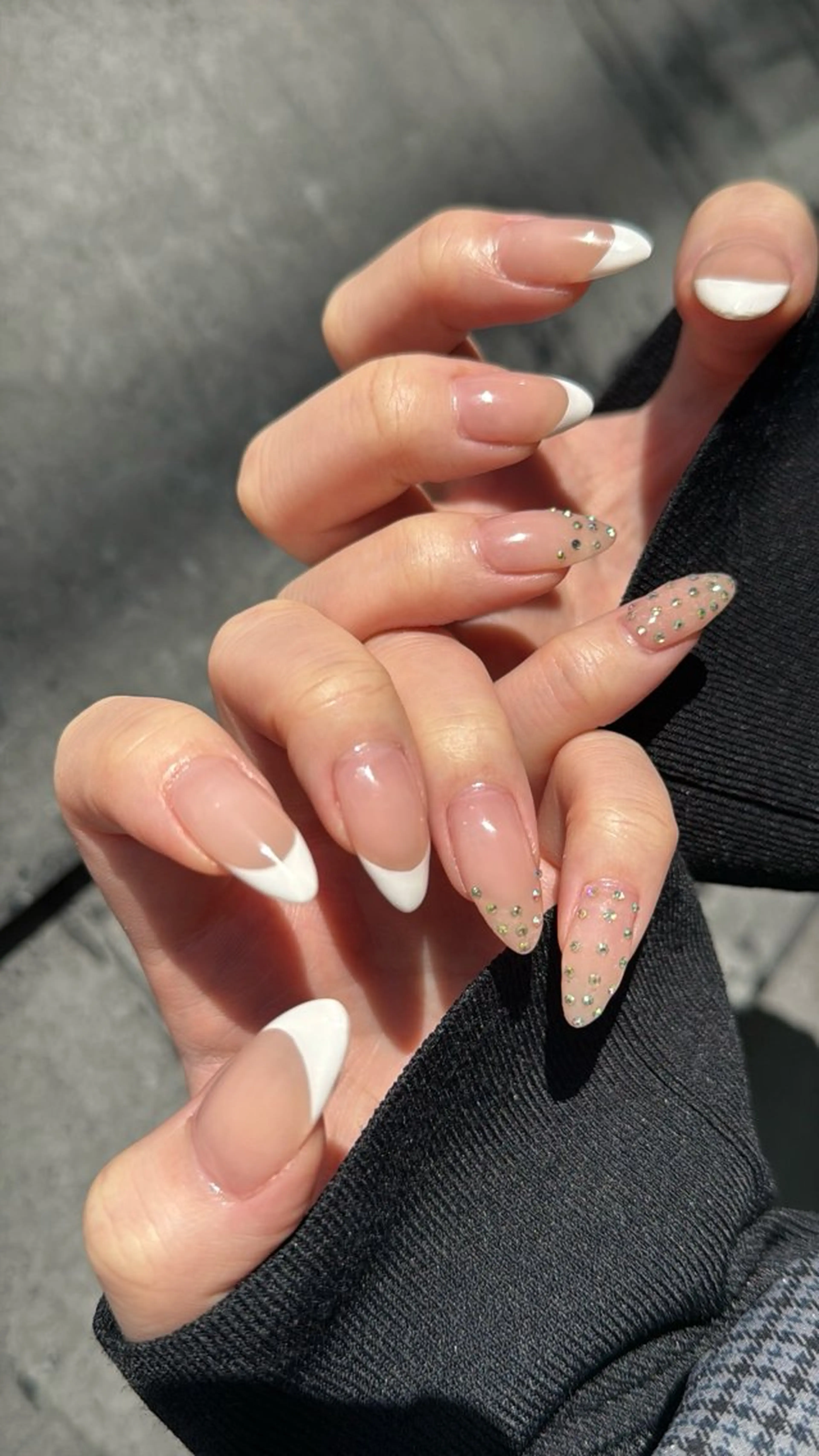 ネイル フラッシュネイル フットネイル フレンチネイル 韓国ネイル マグネットネイル ハンドネイル SAKU nail 作島茜のネイルデザイン