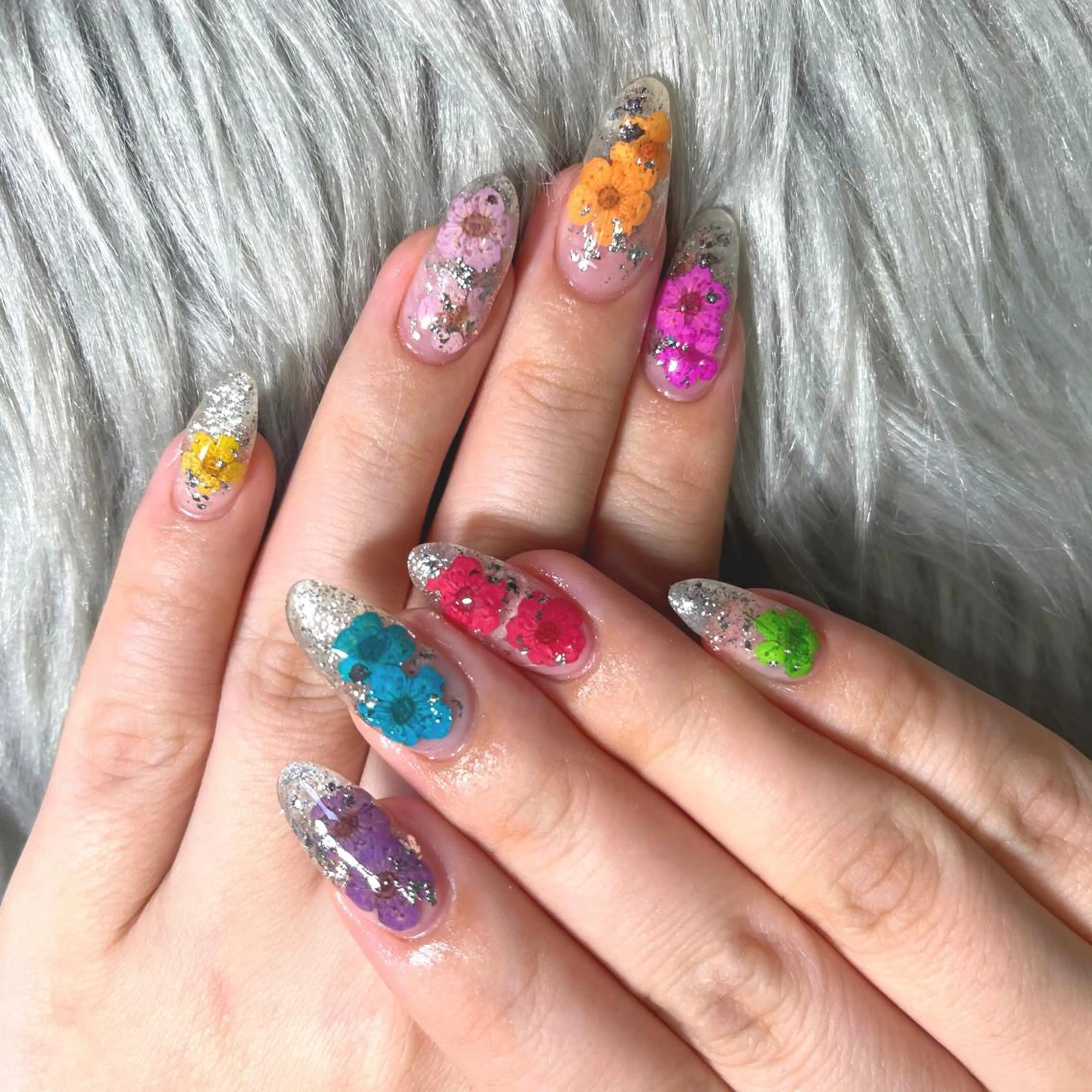 ネイル ハンドネイル Betty ✶のマツエク・マツパデザイン