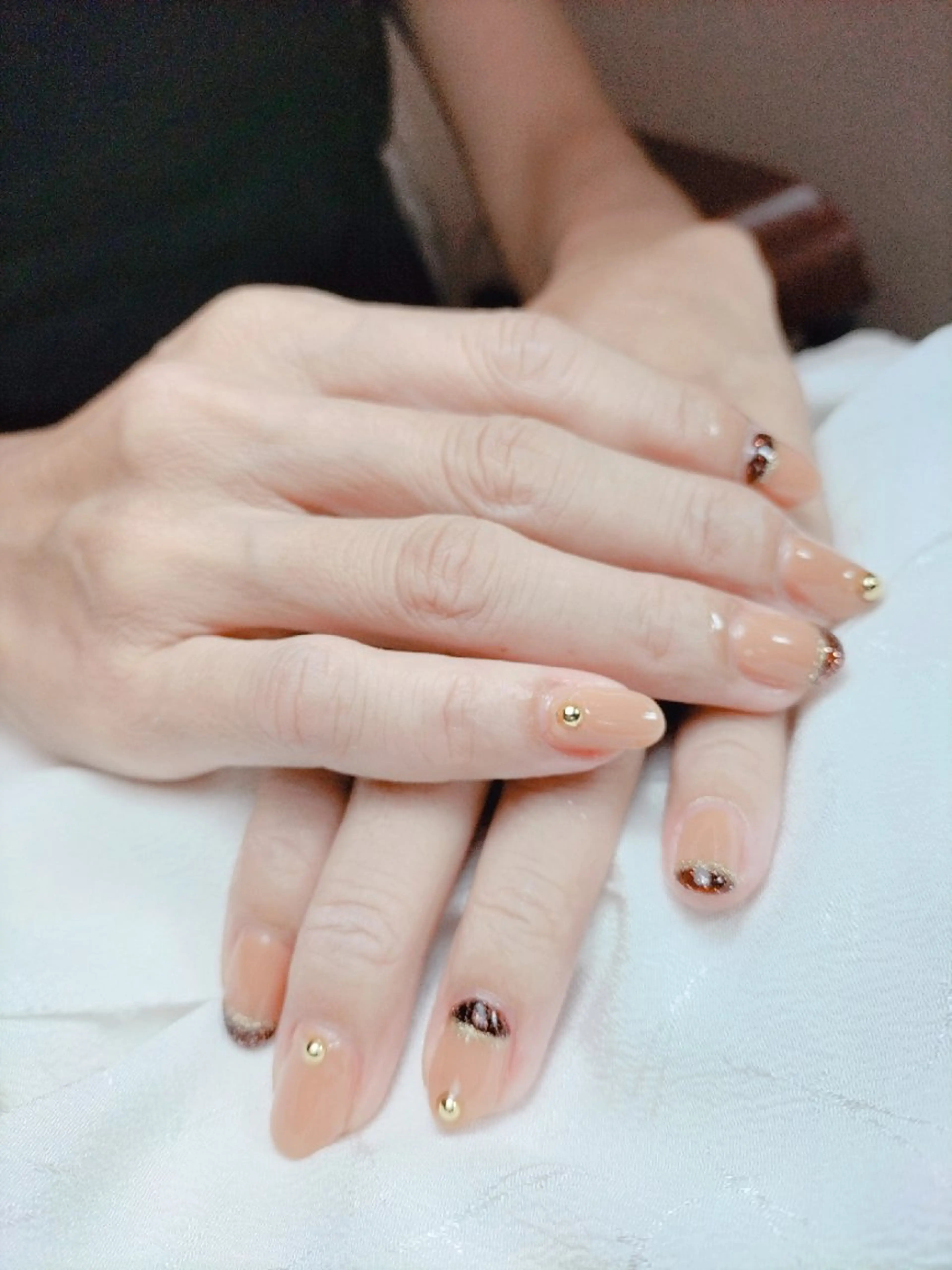 ネイル 小金井市のネイル ・美肌・眉毛やさんの眉毛・アイブロウイメージ