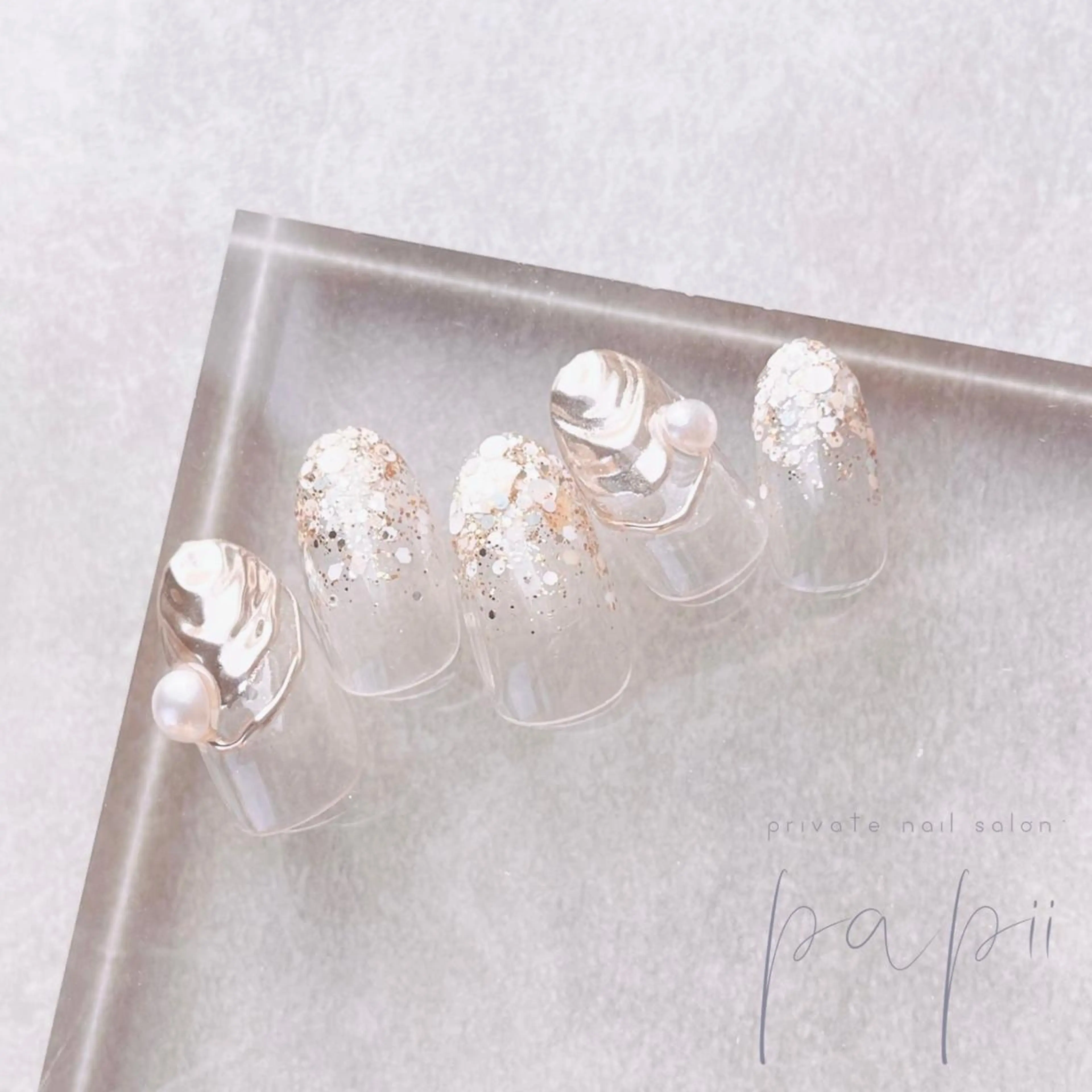 ネイル フレンチネイル ラメ(グリッター) ミラーネイル ニュアンスネイル シンプルネイル ハンドネイル papii☆ kurodaのネイルデザイン