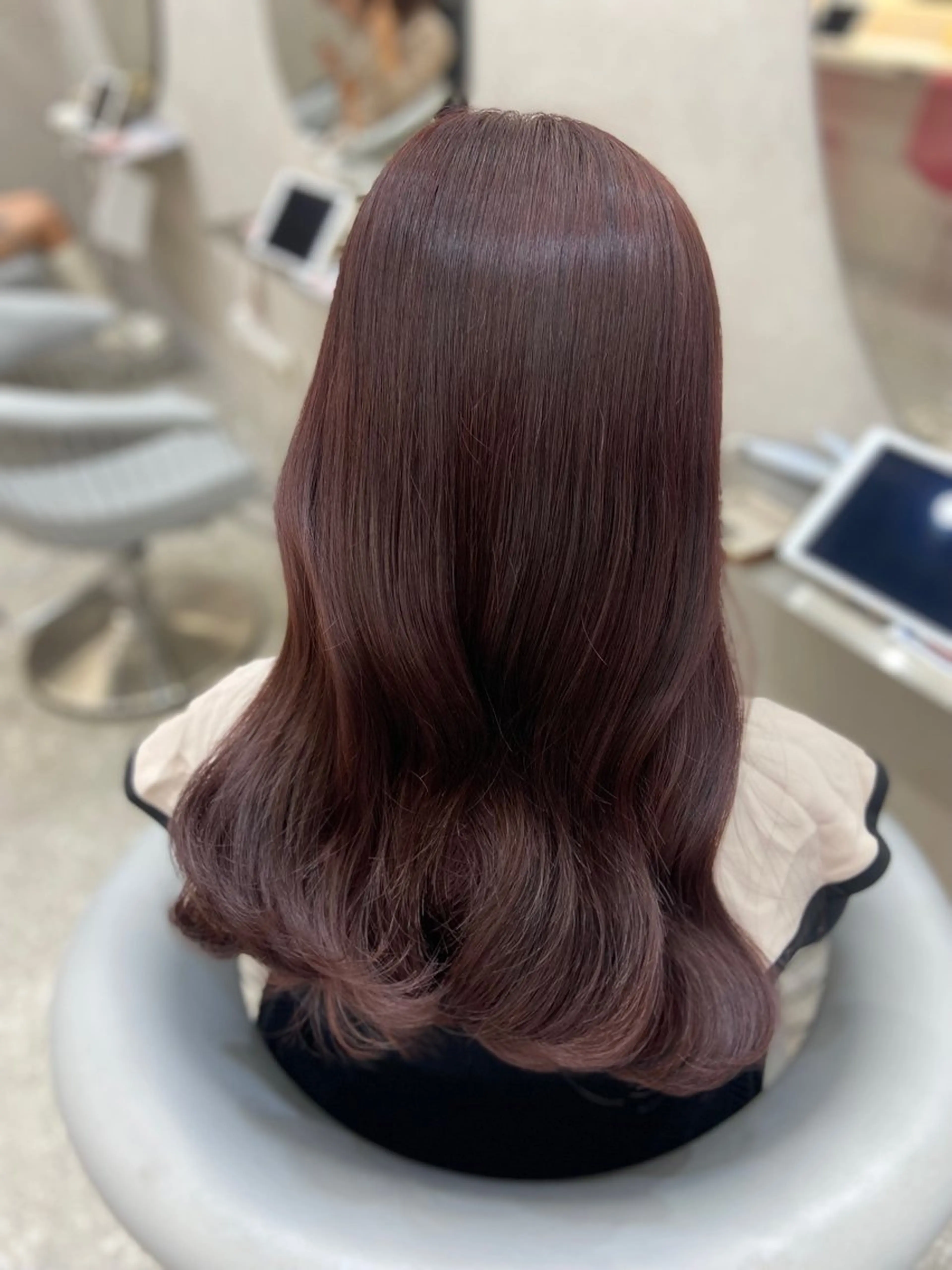 ロング カラー ベージュカラー ブリーチ ブラウンカラー ケアブリーチ ダブルカラー カット ヘアカラー トリートメント 新宿/韓国ヘア 中明度カラー/かやのヘアスタイル