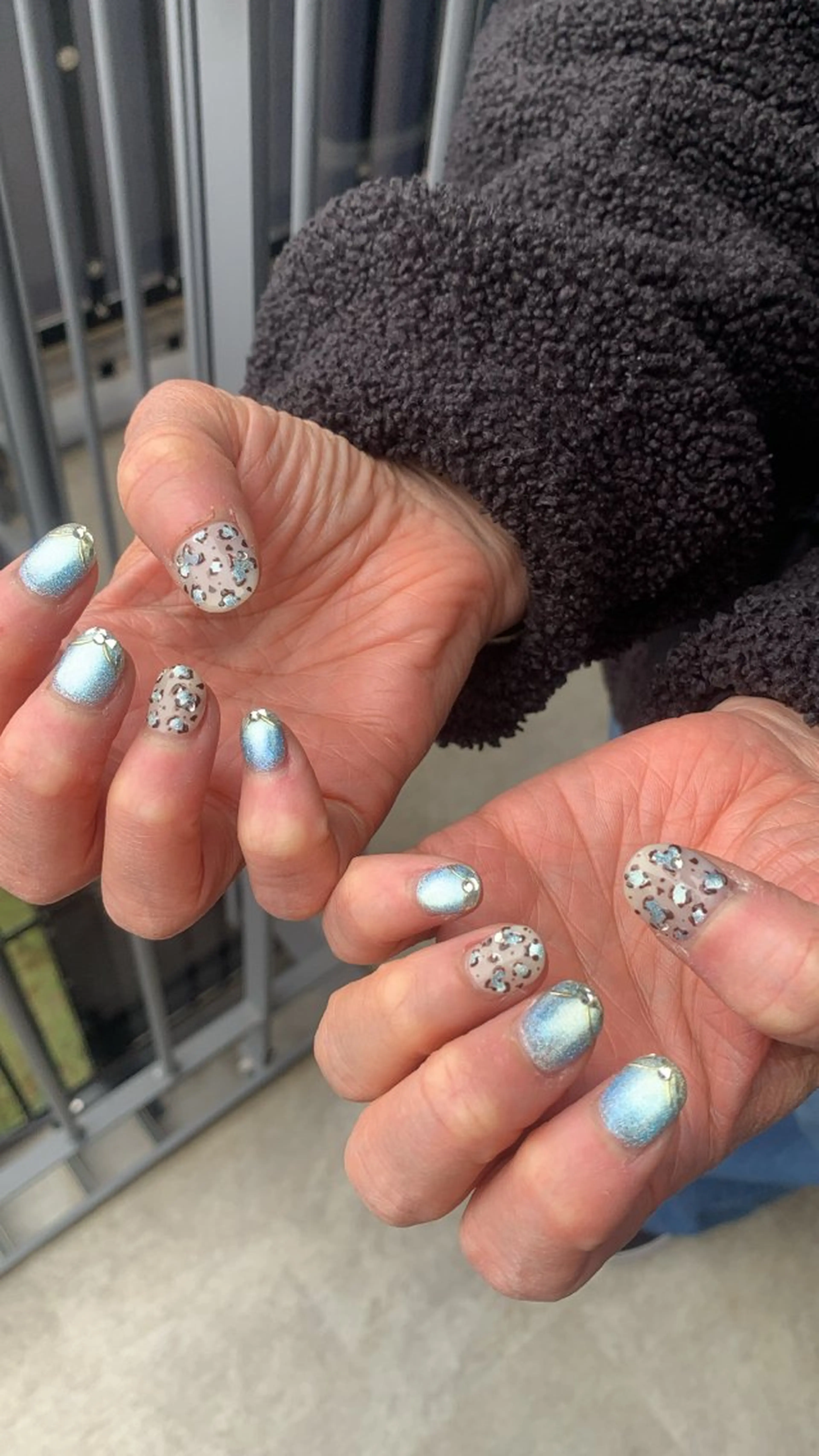 ネイル sharetrust 🐳AKEのネイルデザイン