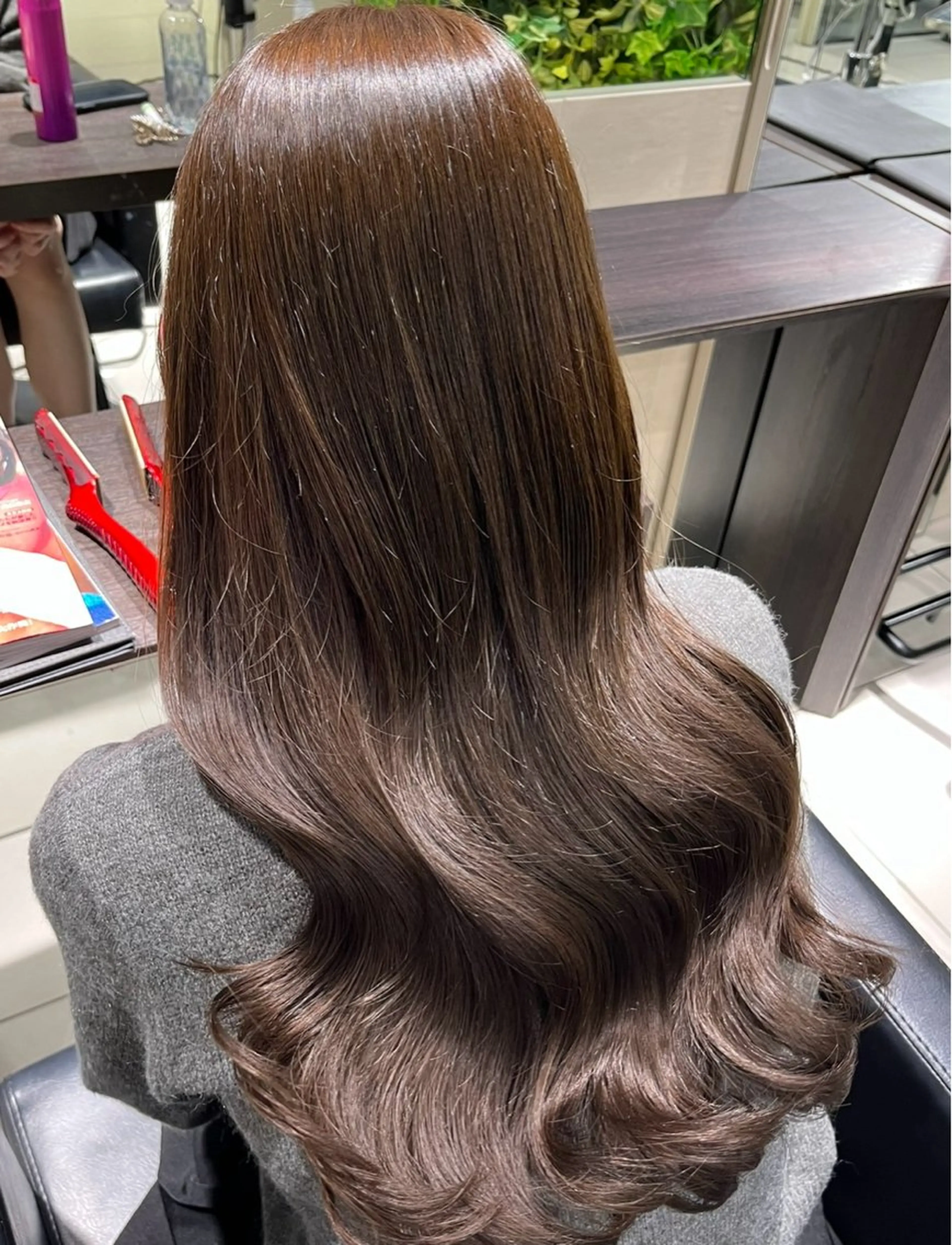 ロング カラー しゅり🍎/アレンジ 🎀/髪質改善✨️のヘアスタイル