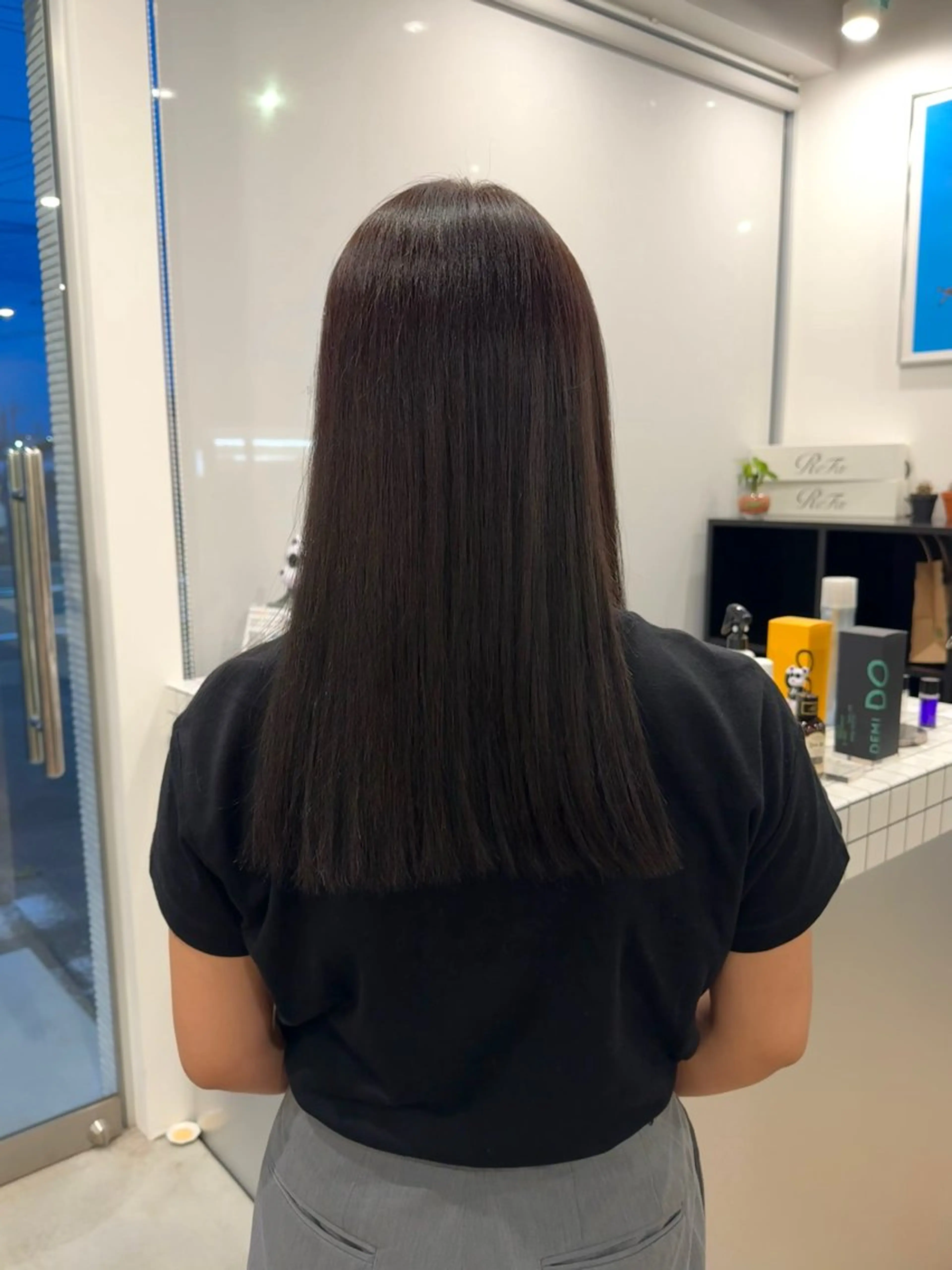 セミロング 山下 遼香のヘアスタイル