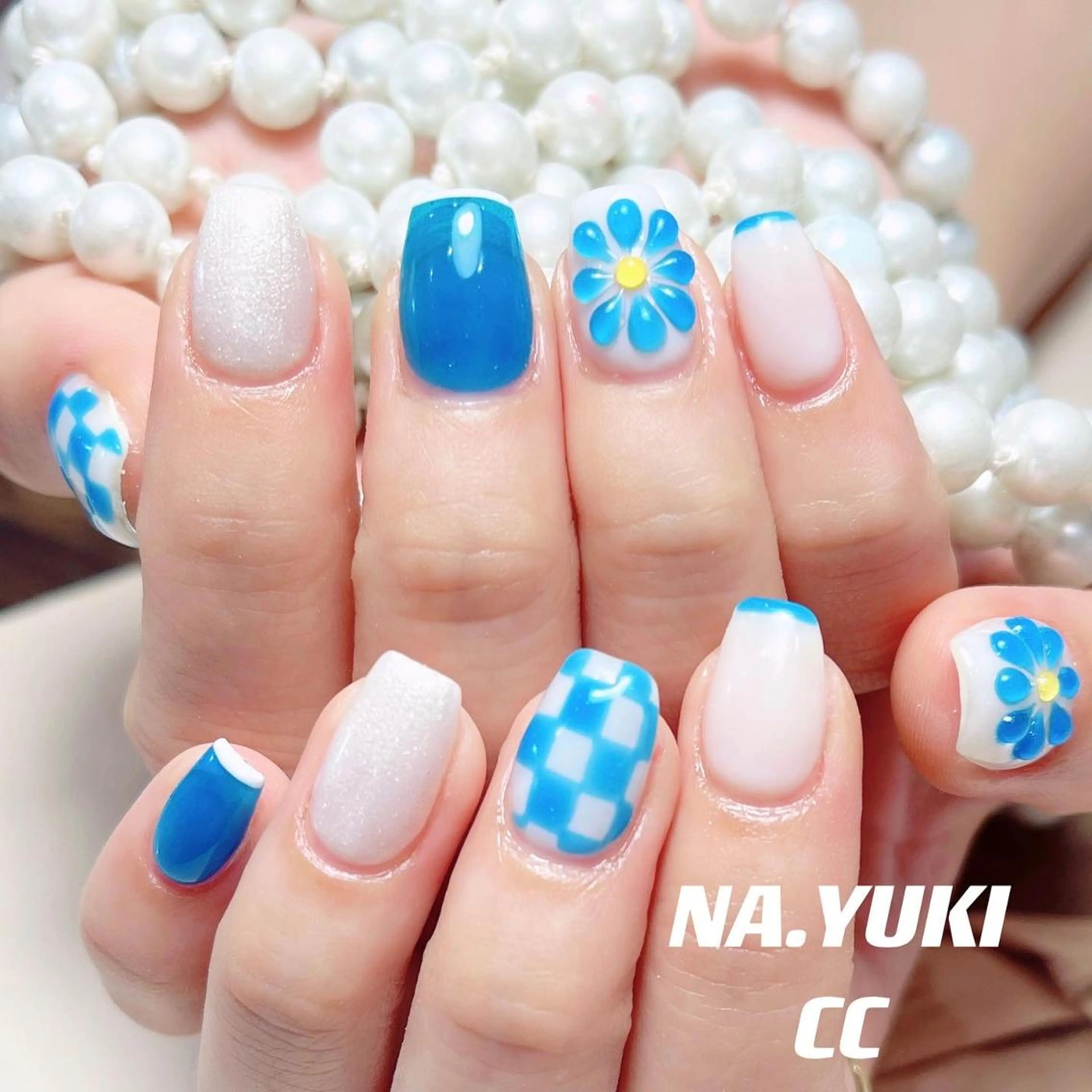 ネイル ハンドネイル ハンドケア 🦋 Queenieのネイルデザイン