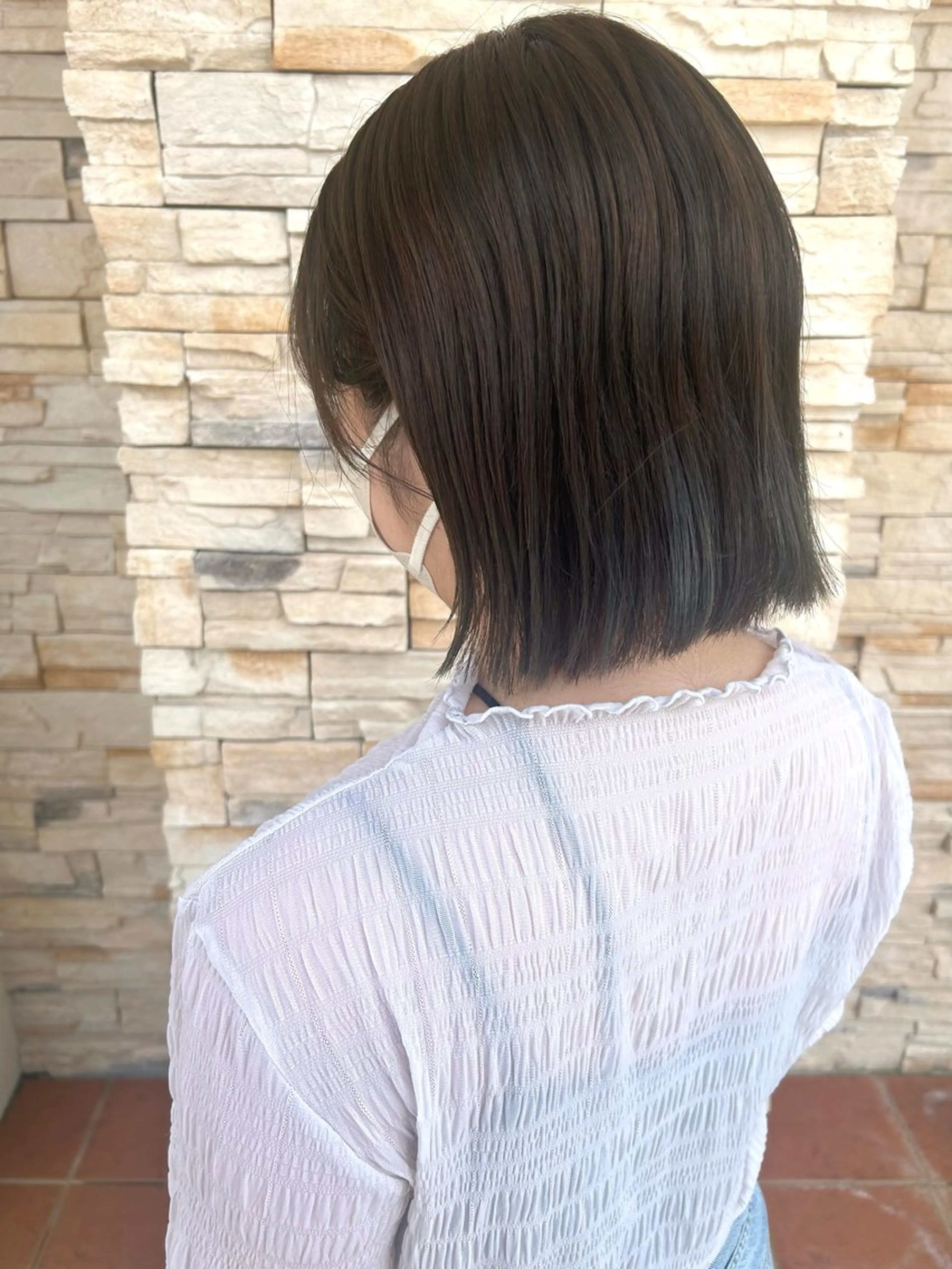 カラー TERUYA shionのヘアスタイル