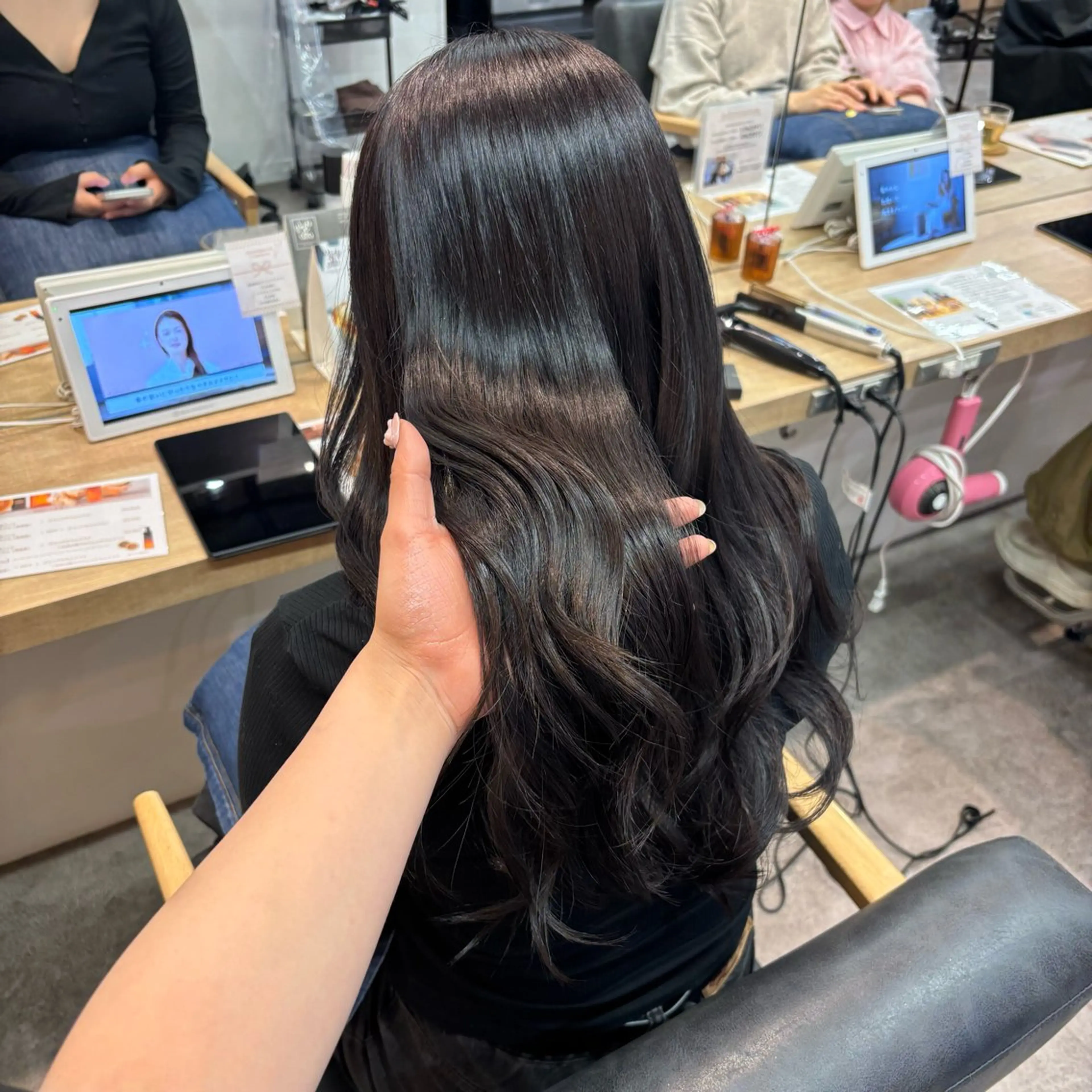 カラー 艶カラー🪡髪質改善 アレンジ🎀airiのヘアスタイル