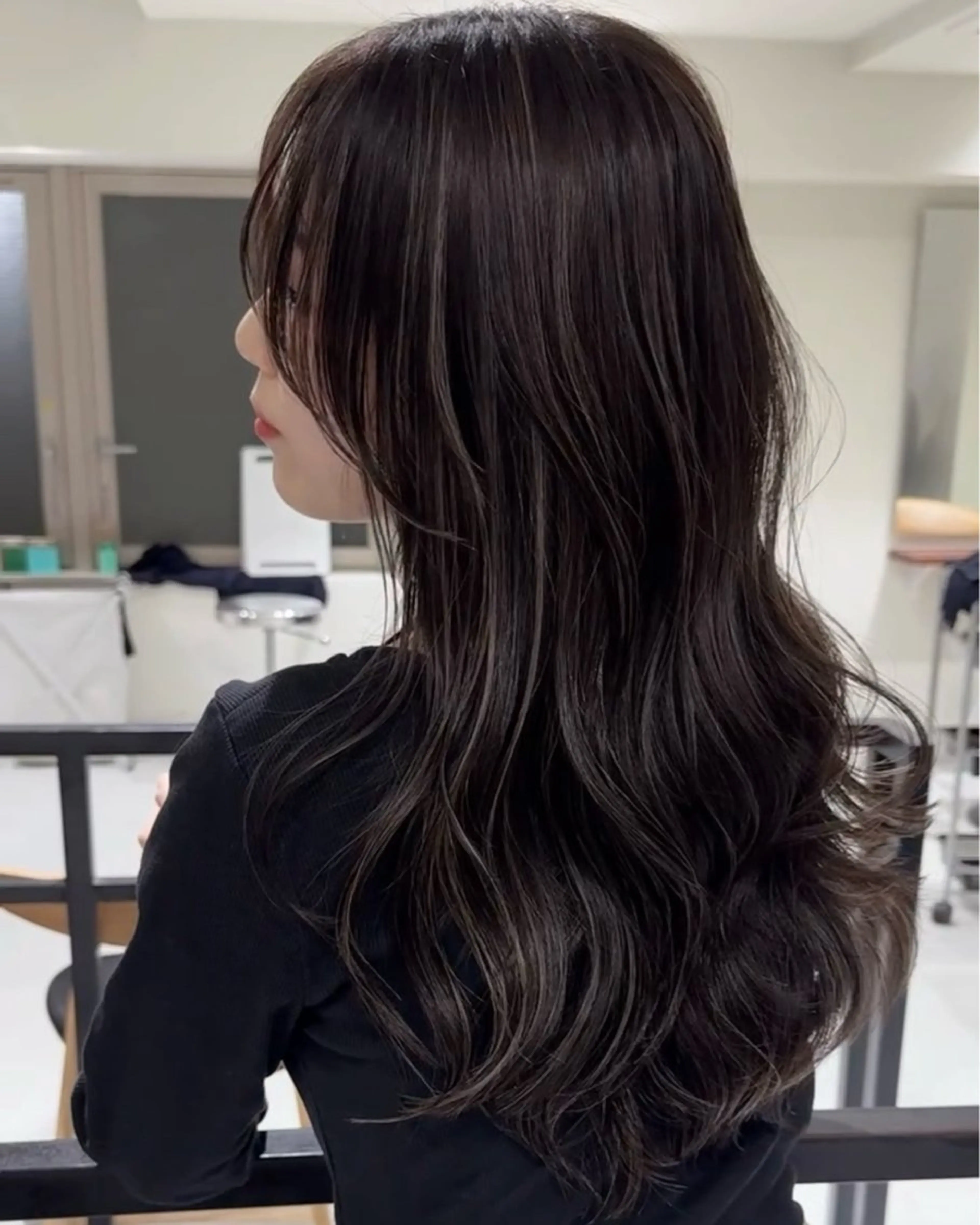 ロング カラー ヘアアレンジ レイヤーカット/ボブ 似合わせ/透明感カラのヘアスタイル