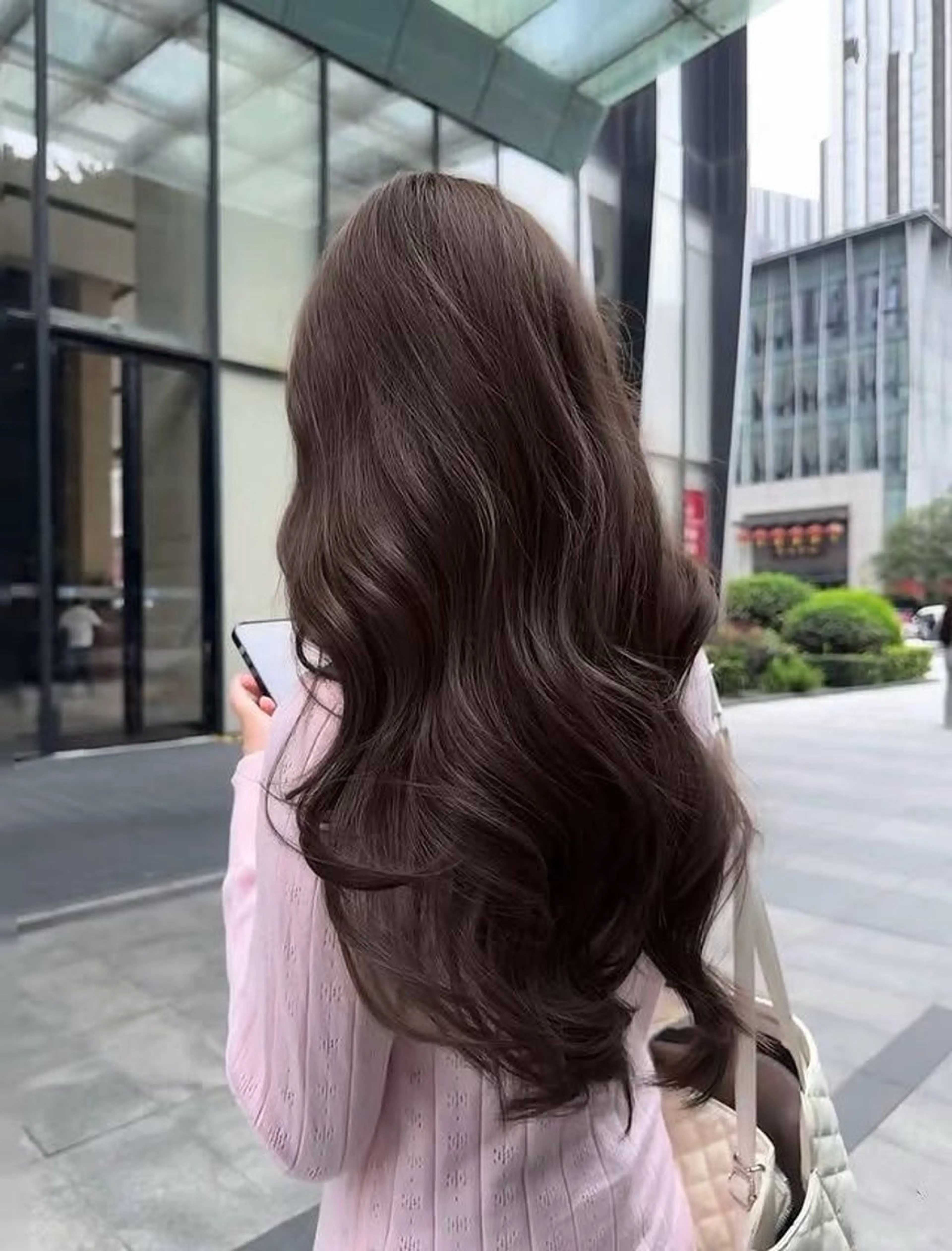 セミロング カラー ヘアカラー トリートメント ちひろ/暗髪/ 韓国カラー/髪質改善のヘアスタイル