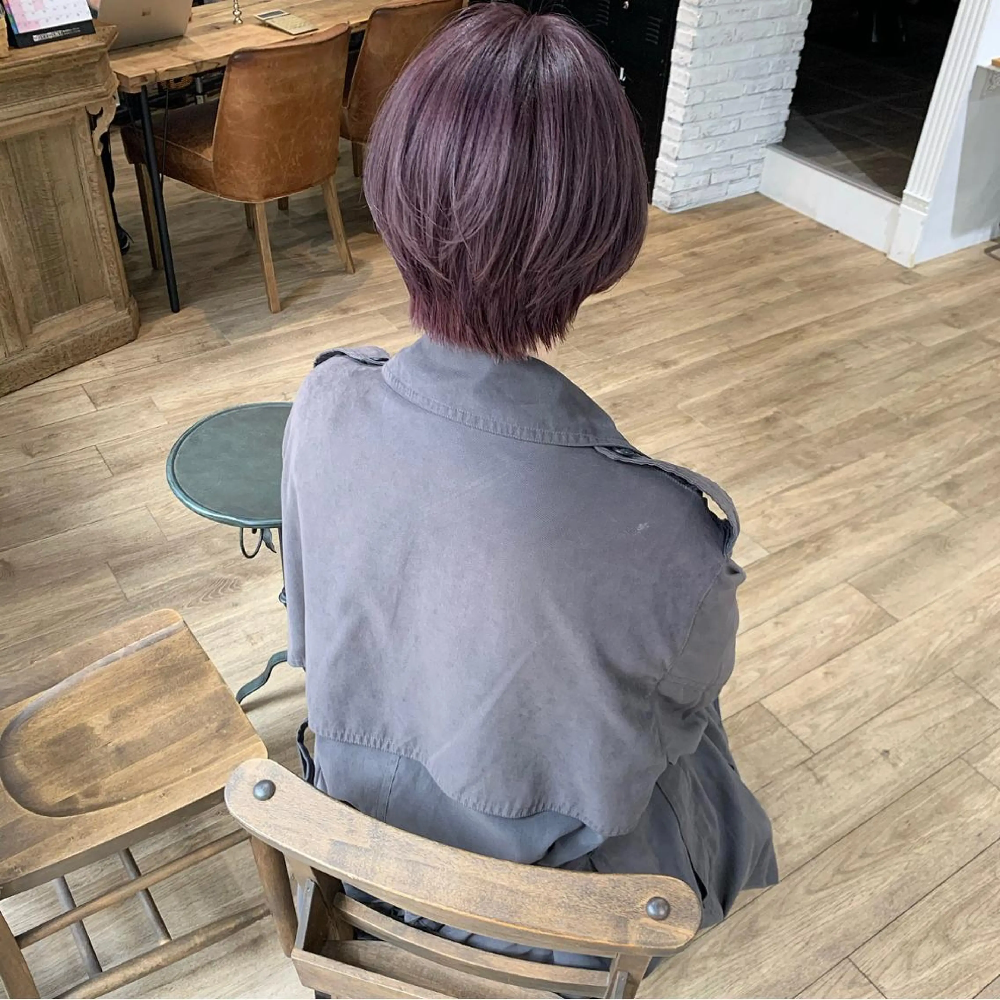 ショート カラー パープルカラー ショートヘア カット ヘアカラー トリートメント レイヤー/顔周り /AKARIのヘアスタイル