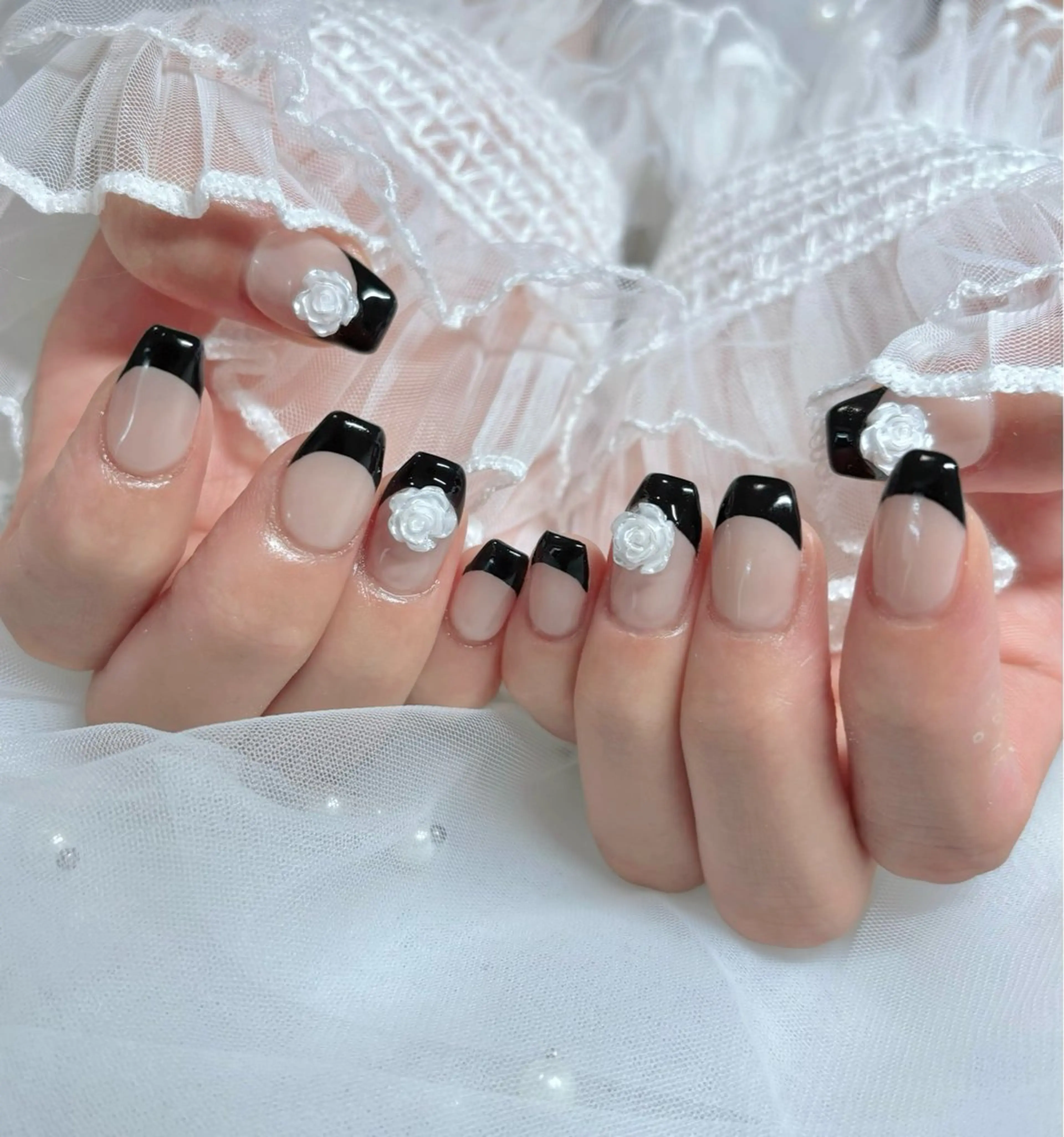 ネイル ハンドネイル Sii nail 🤍SAKIのネイルデザイン