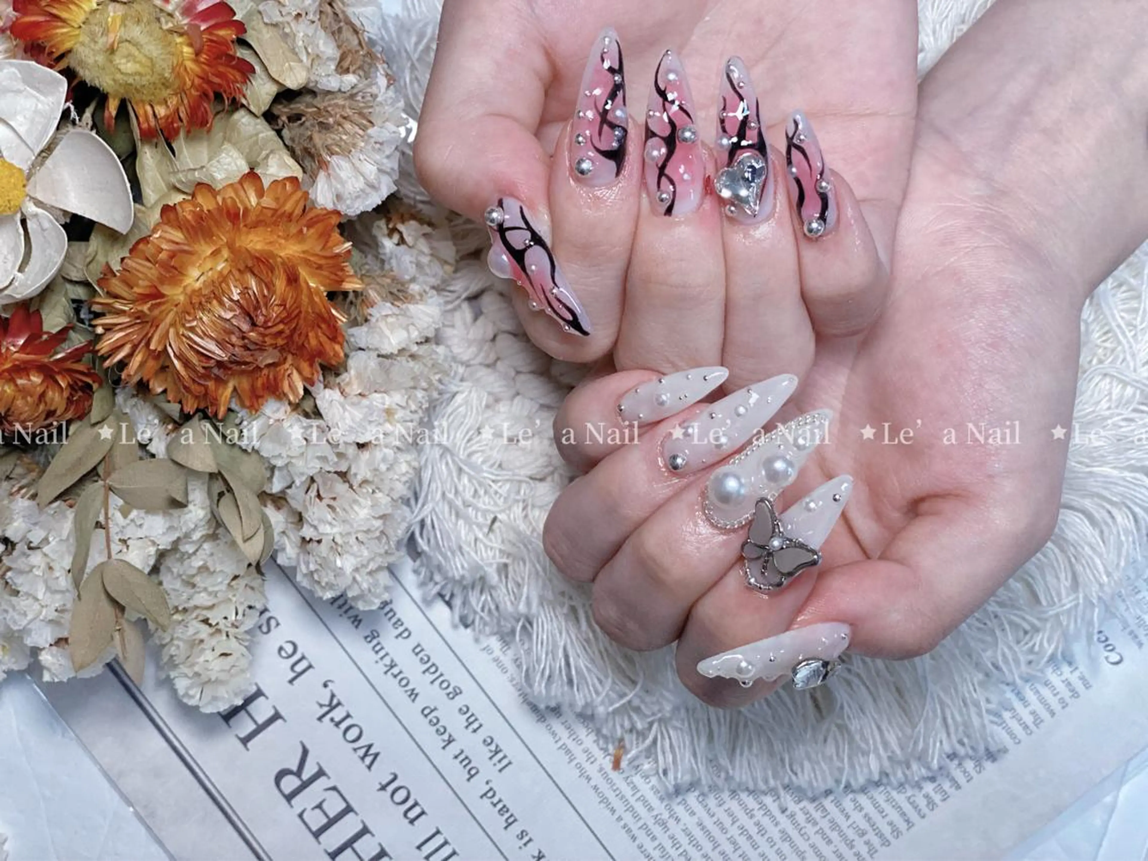 セミロング カラー ネイル Le’a NailSalonのネイルデザイン