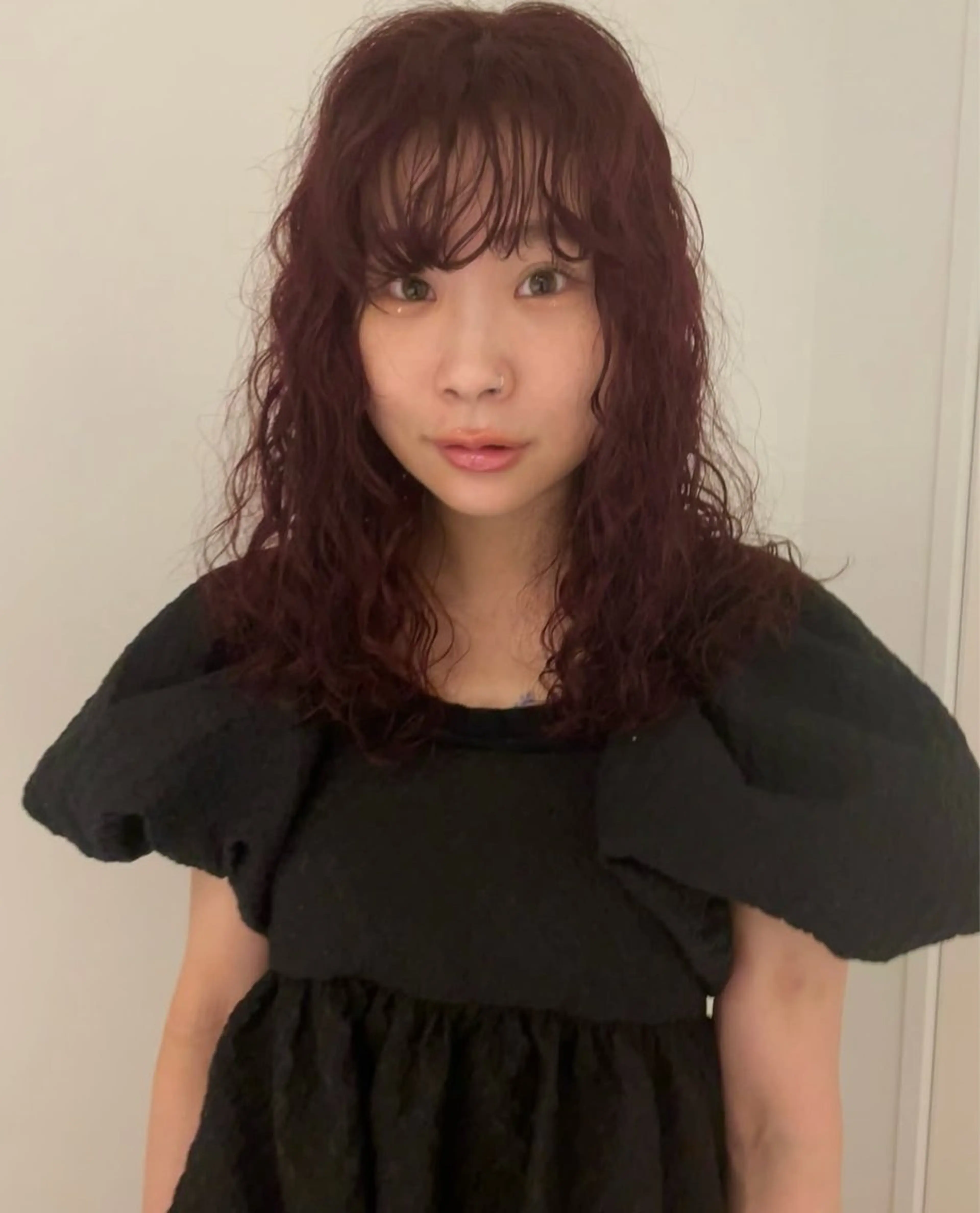 ミディアム カラー ナチュラル/似合わせ /ベージュ/齋藤朱夏のヘアスタイル