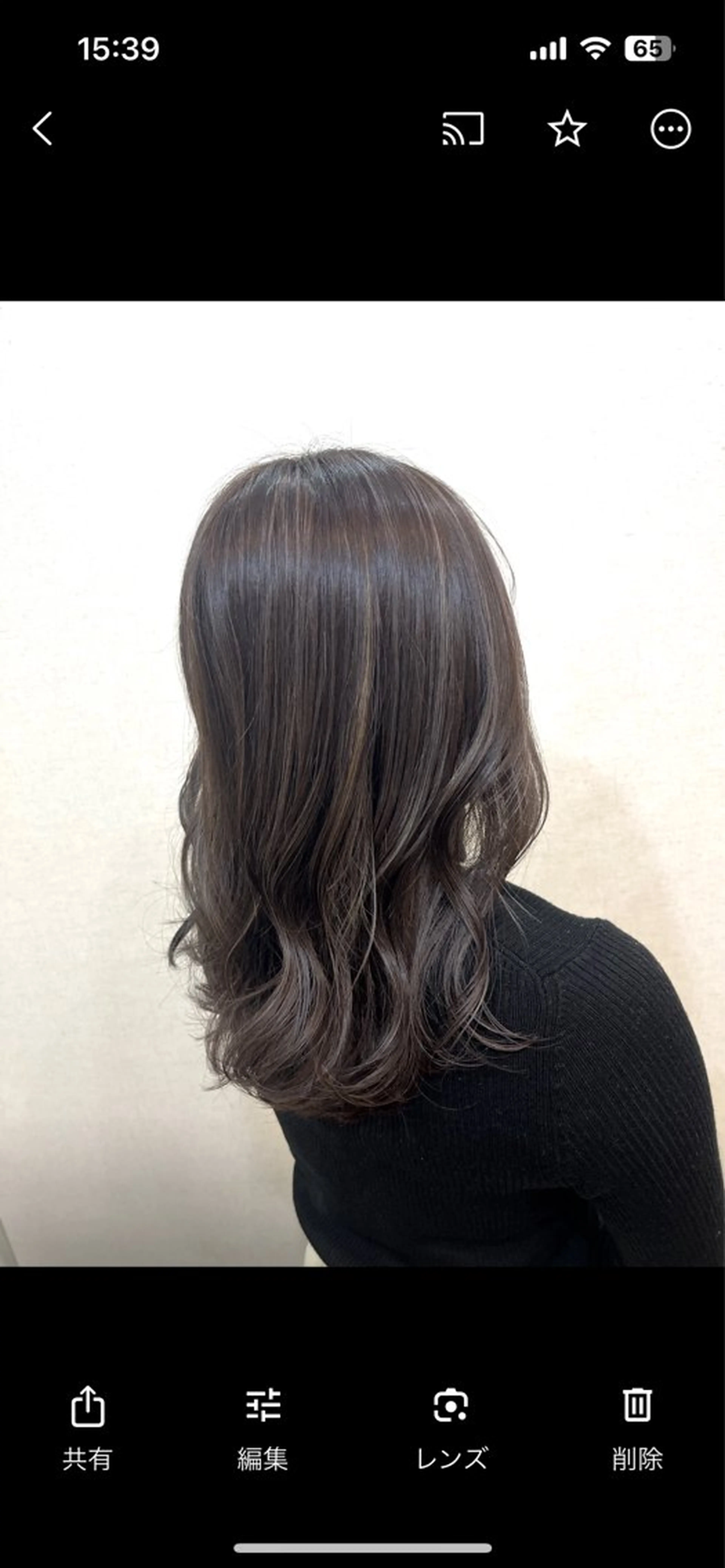 セミロング ハイライト ヘアカラー 伊藤 由妃乃のヘアスタイル