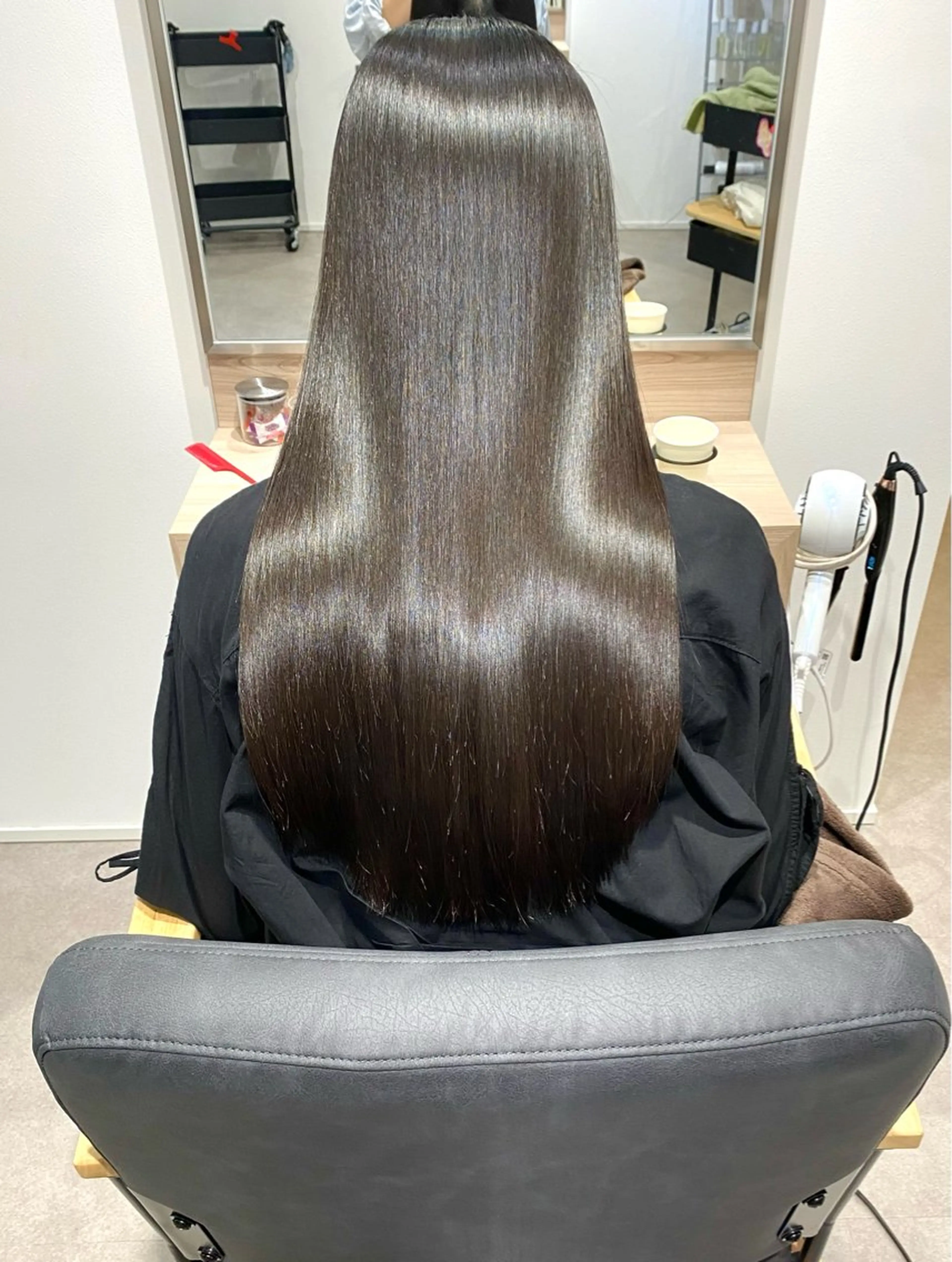 カット＋髪質改善トリートメント。【艶手触りの向上はこちら】の写真