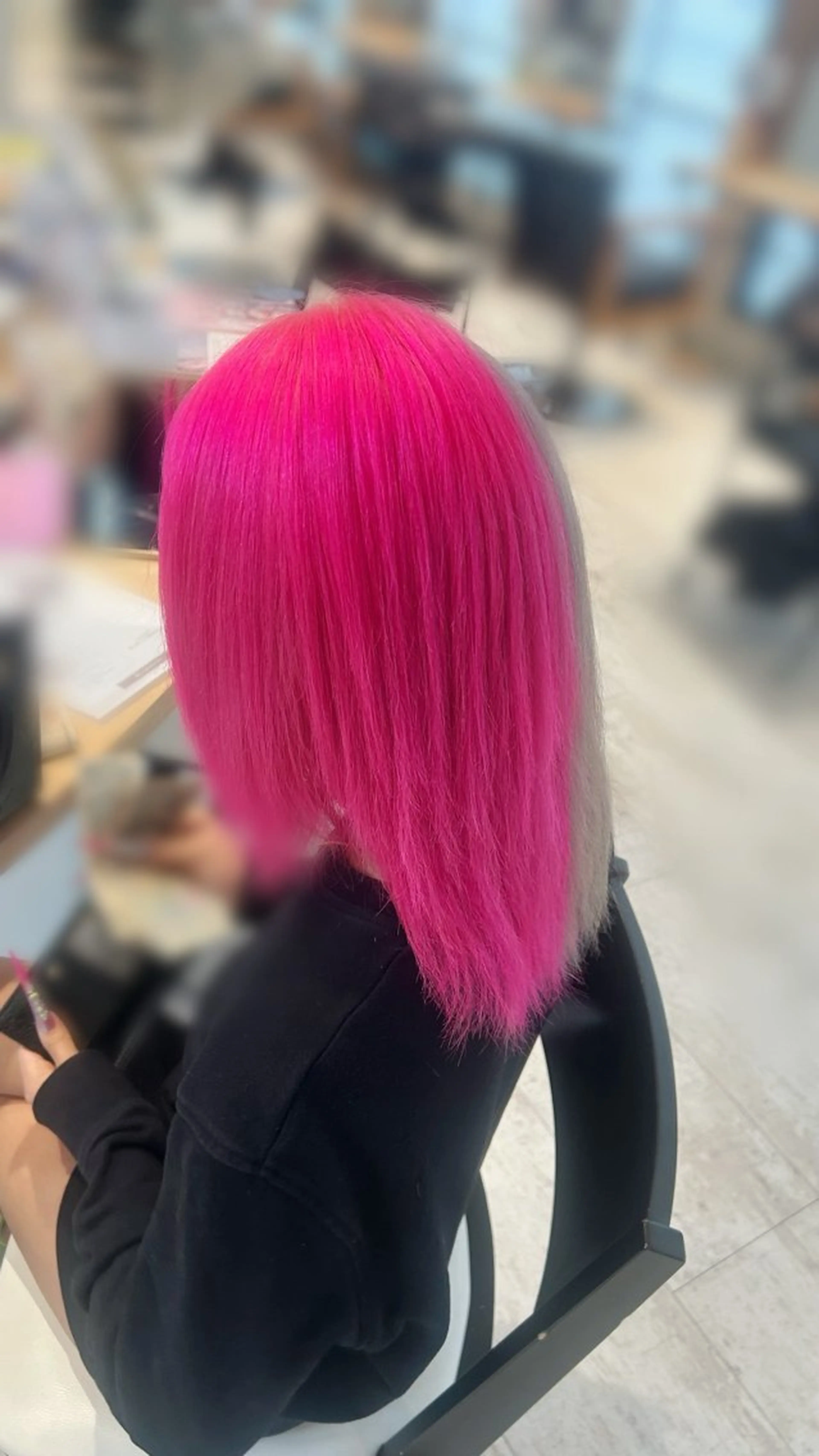 ミディアム ヘアカラー 渡辺 望愛のヘアスタイル