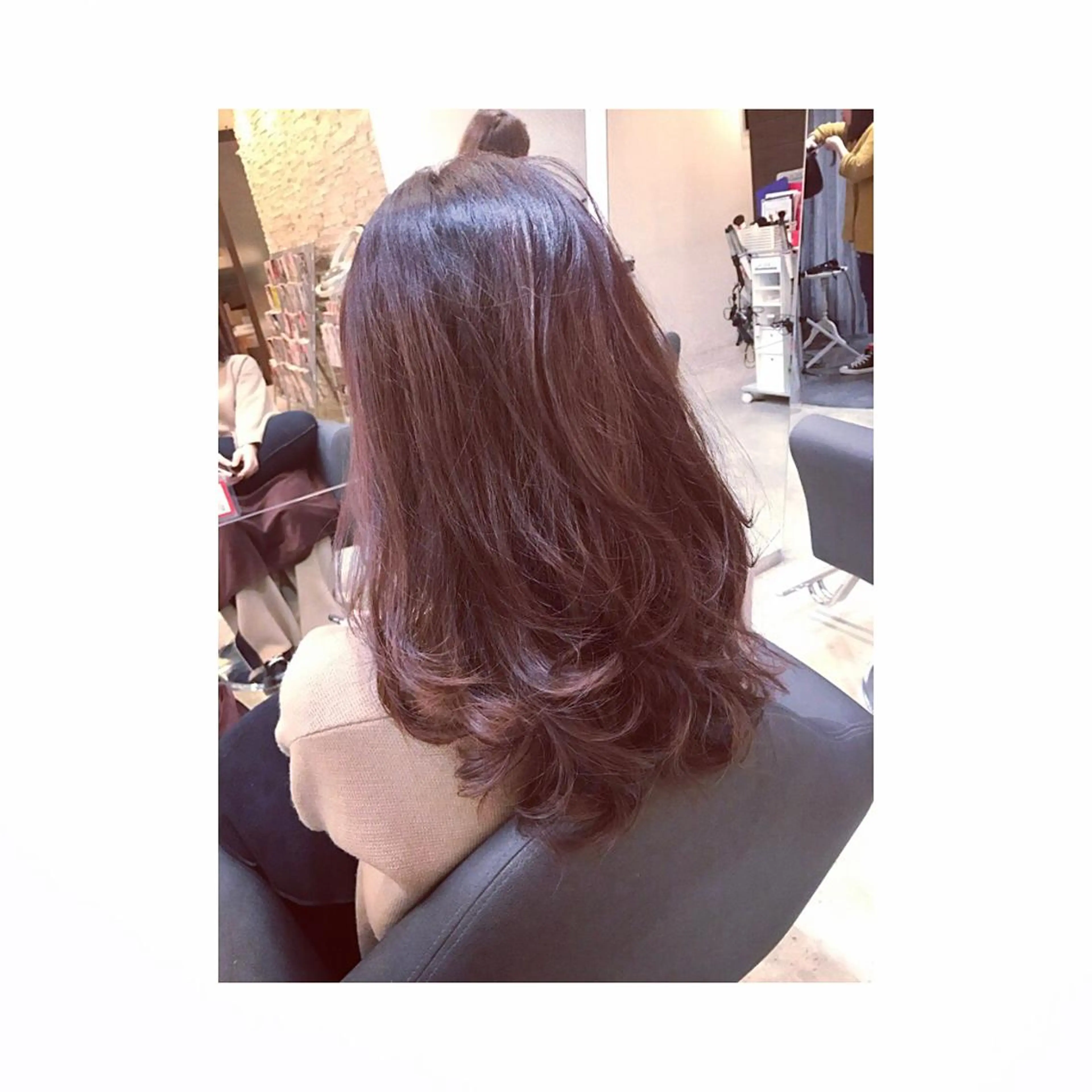 セミロング カラー ブラウンカラー ピンクカラー ピンクブラウン ブリーチ特化 梅田本多翔のヘアスタイル