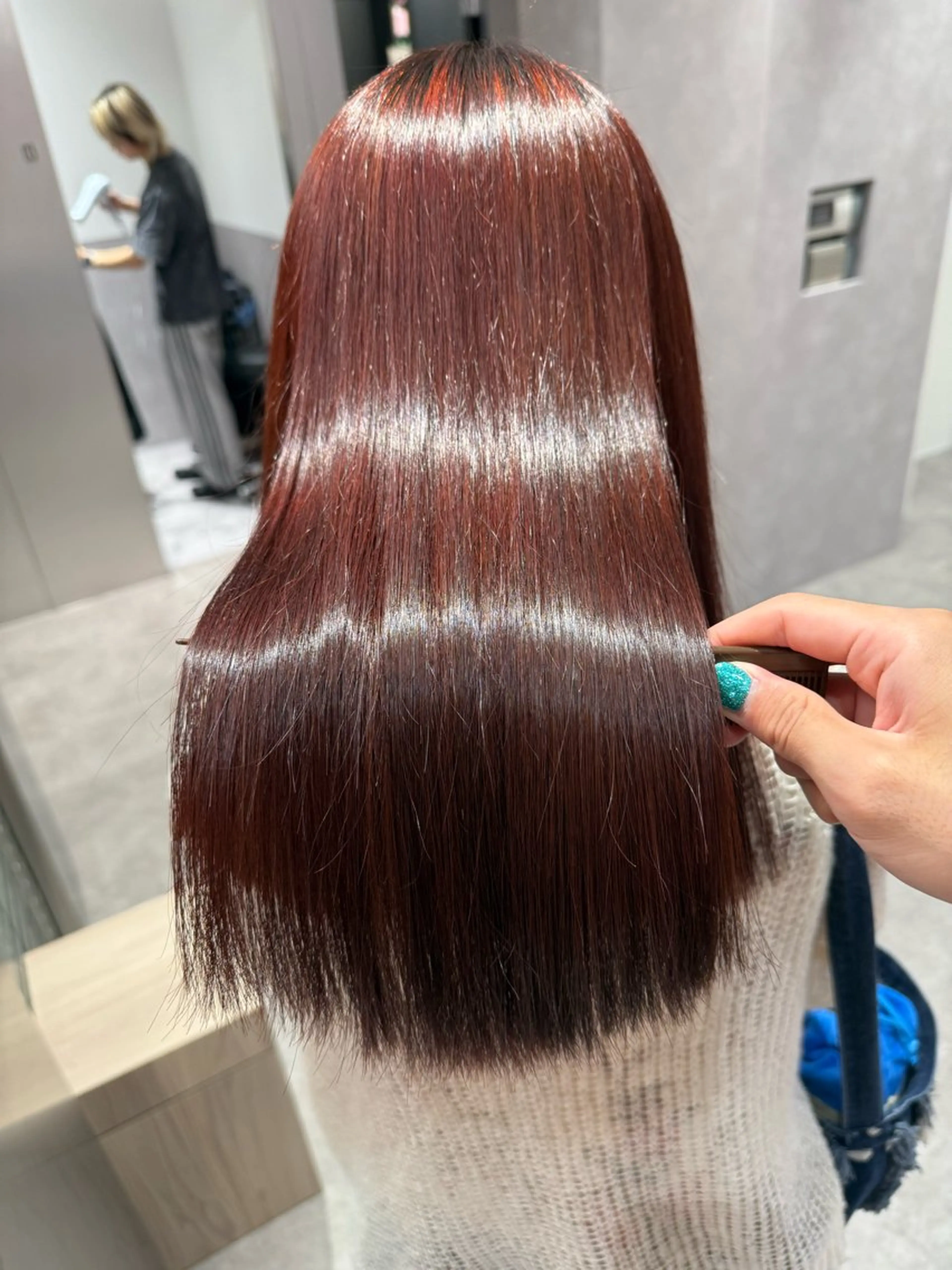 ロング カラー パーマ ヘアアレンジ 髪質改善 縮毛矯正 トリートメント ストレートパーマ 縮毛矯正 トリートメント 縮毛矯正/髪質改善/ ブリーチ毛/木元渓太のヘアスタイル