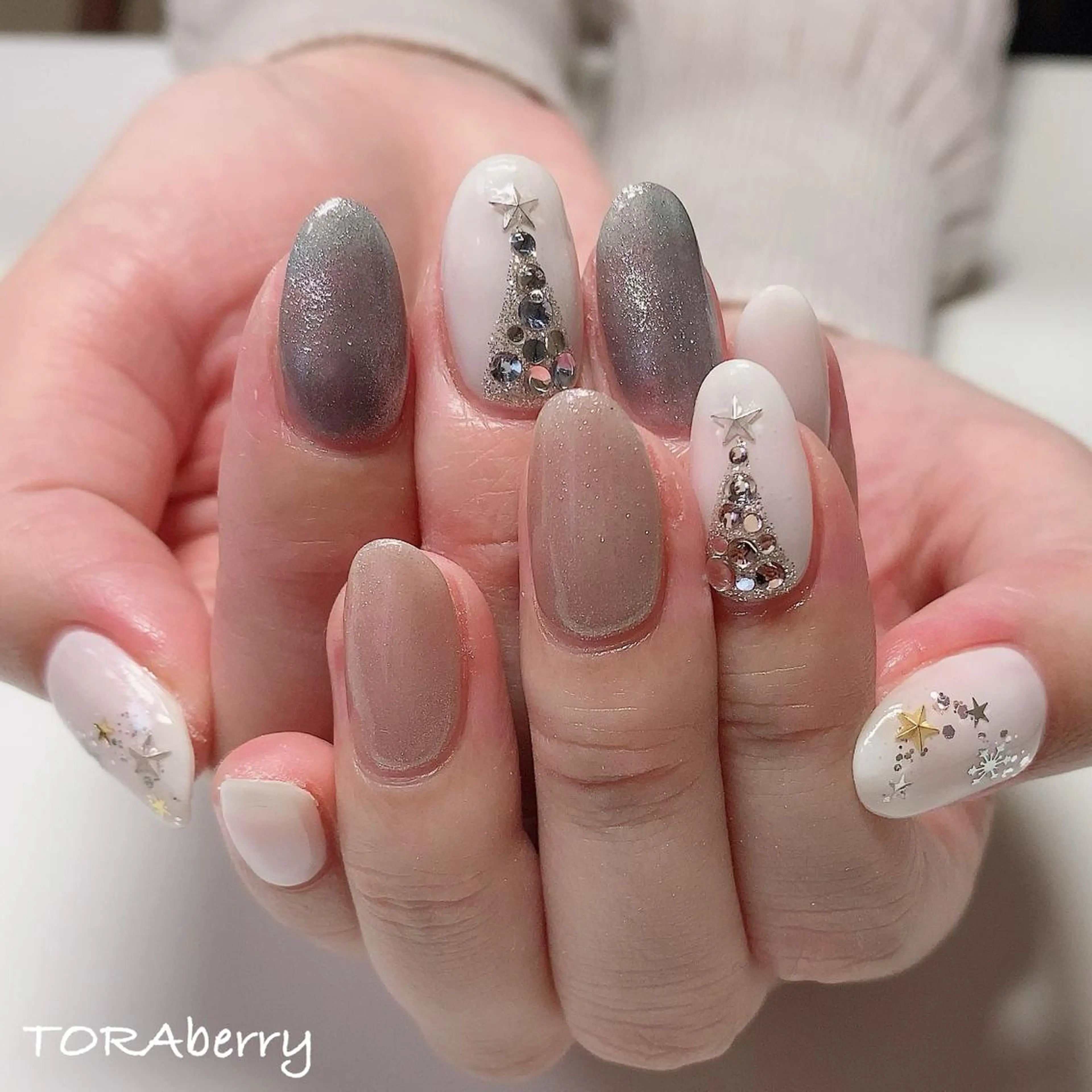 ネイル ネイリスト なつみのネイルデザイン