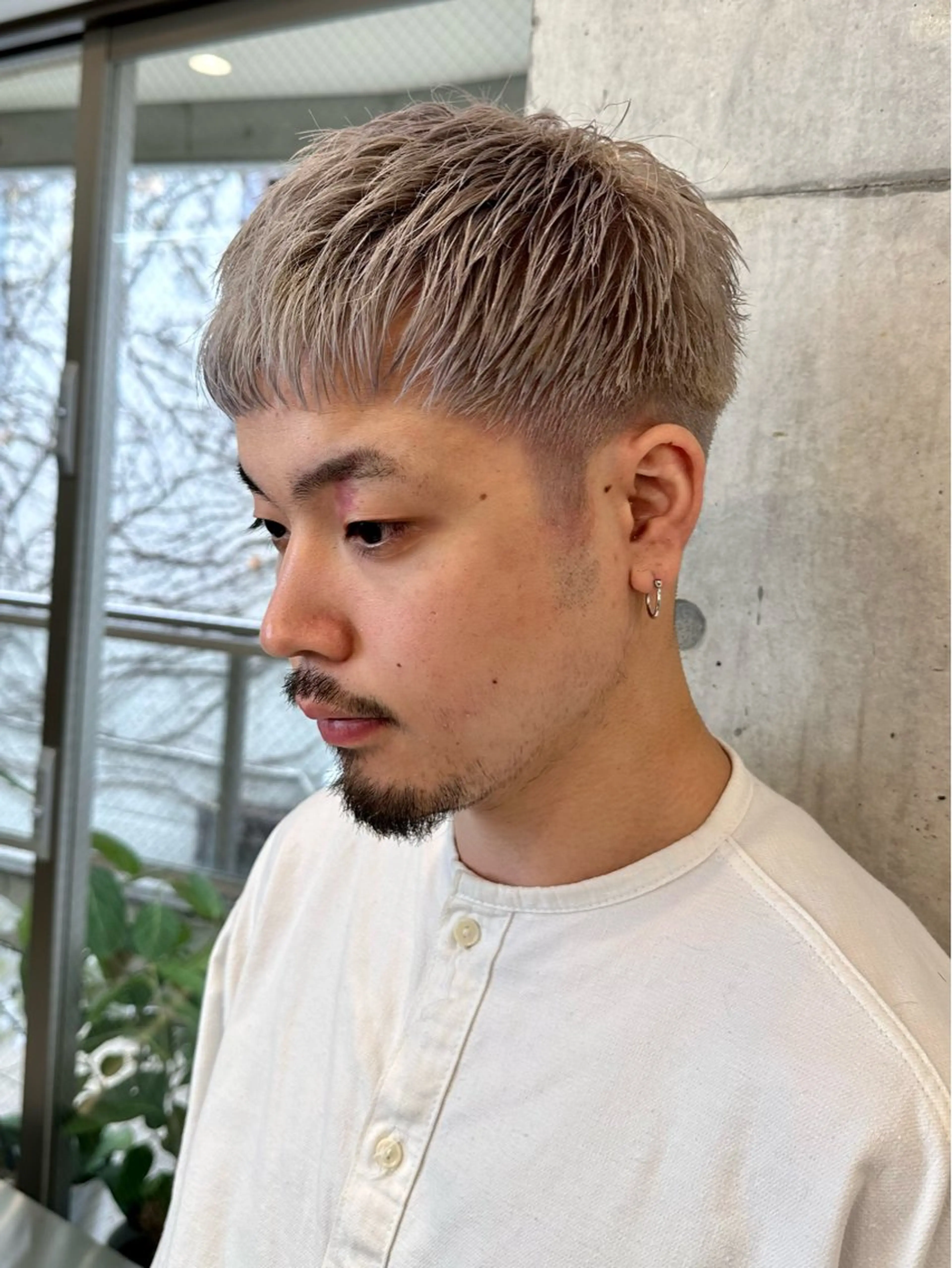 メンズ 原宿ブリーチカラー /三藤みさきのヘアスタイル