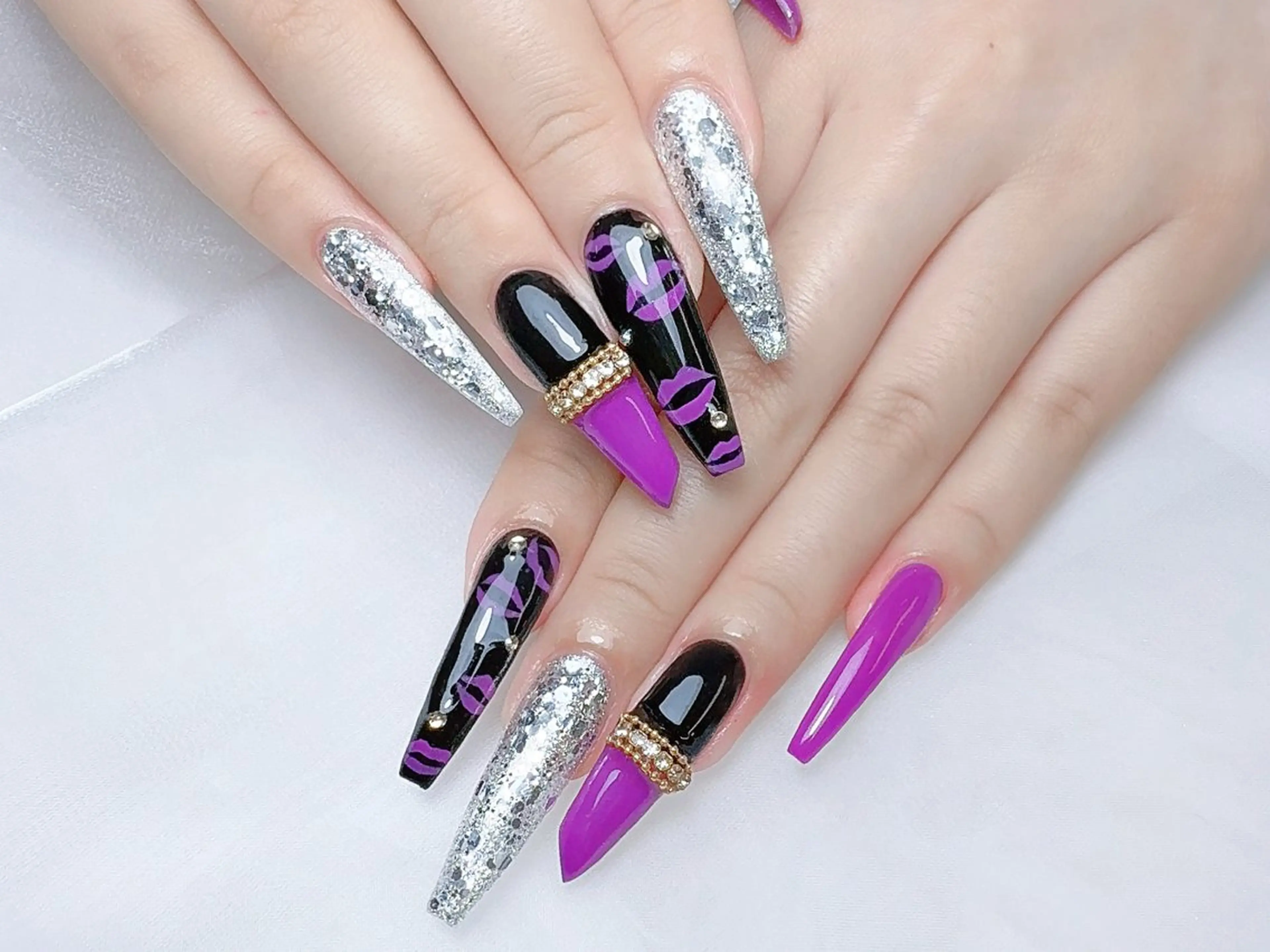 ネイル ハンドネイル 🎀Ｍ nails✨ ビューティーのネイルデザイン