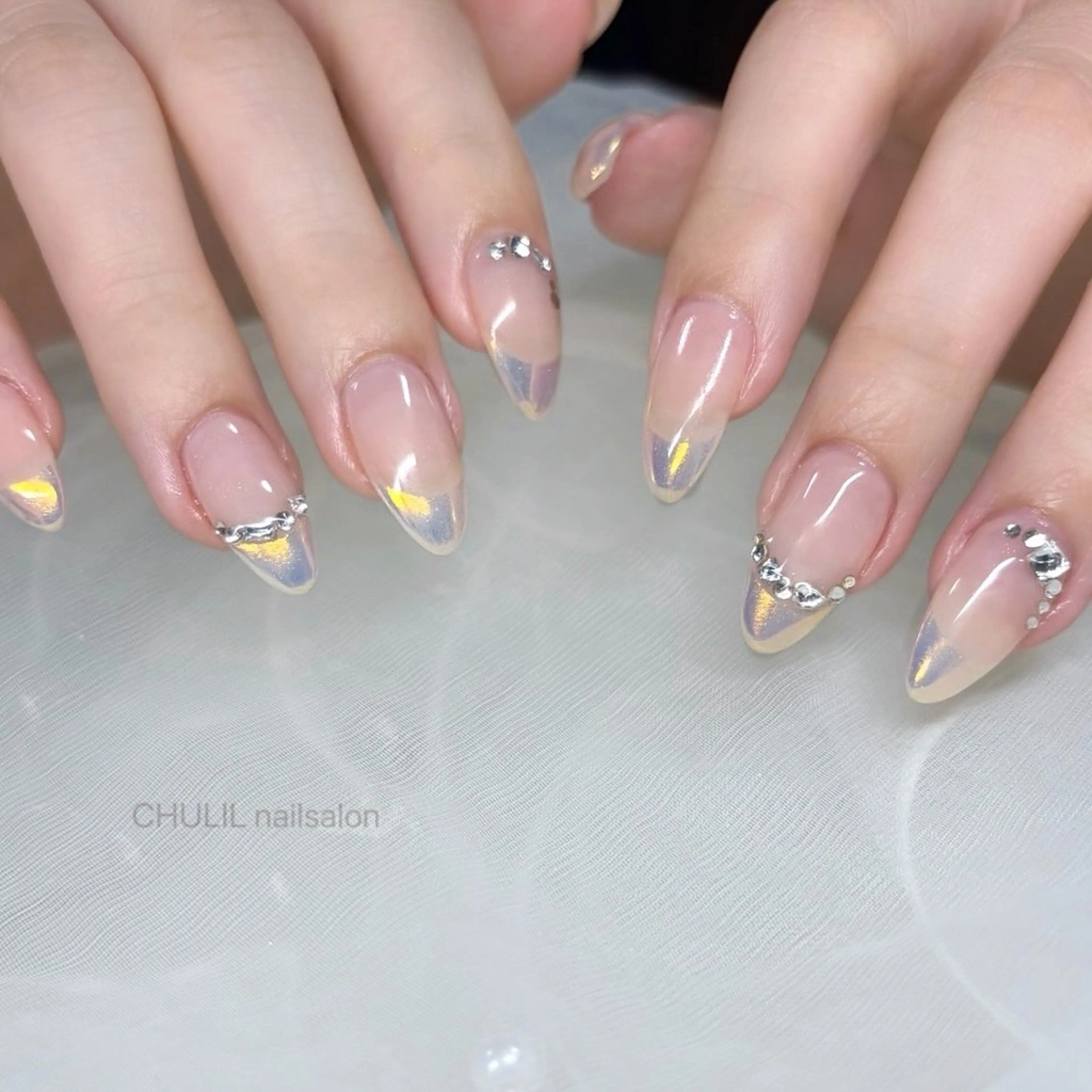 ネイル ハンドネイル CHULIL nailsalonのネイルデザイン
