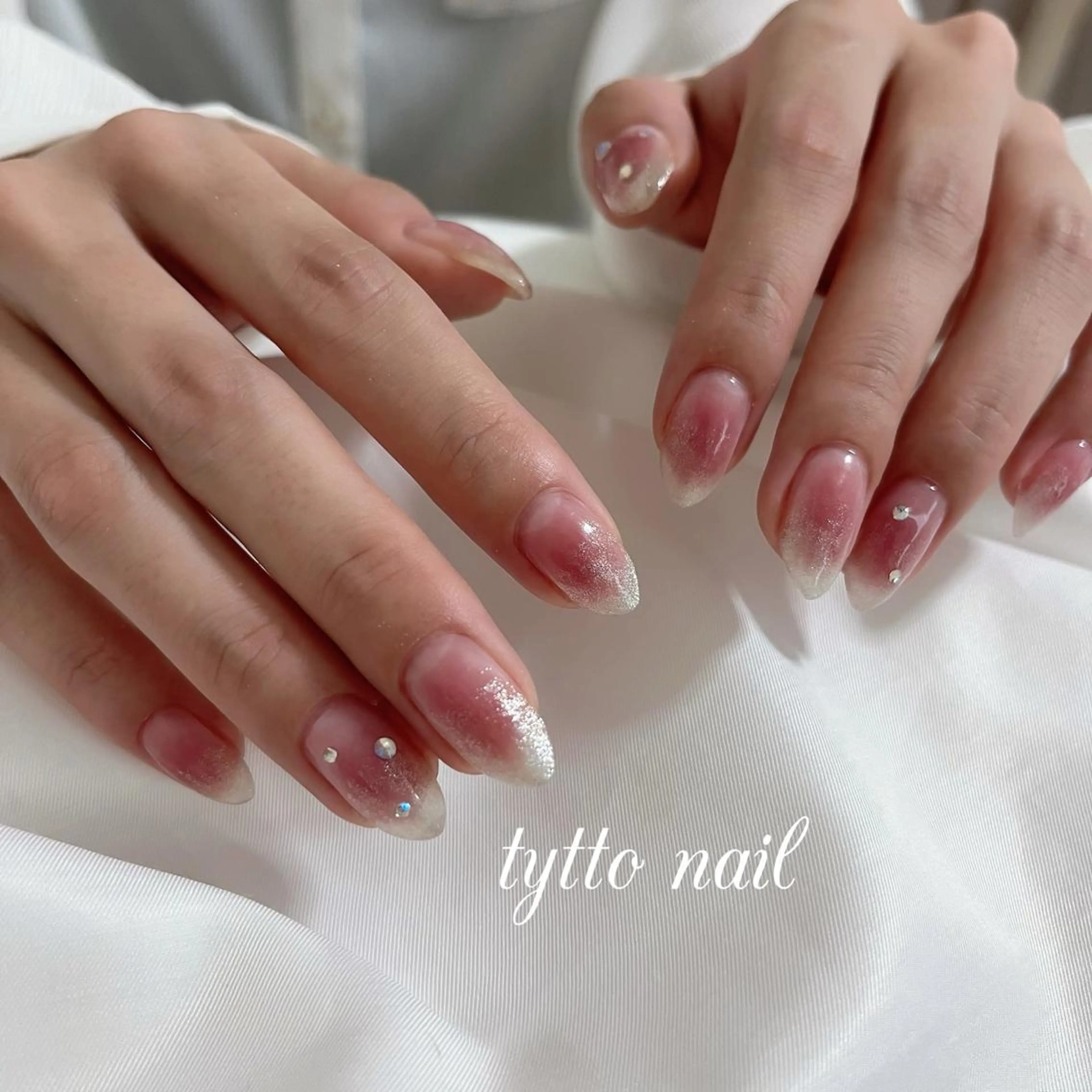 ネイル チークネイル ガーリー 韓国ネイル マグネットネイル オフィスネイル tytto nail ❤︎‪‪eri‪‪のネイルデザイン