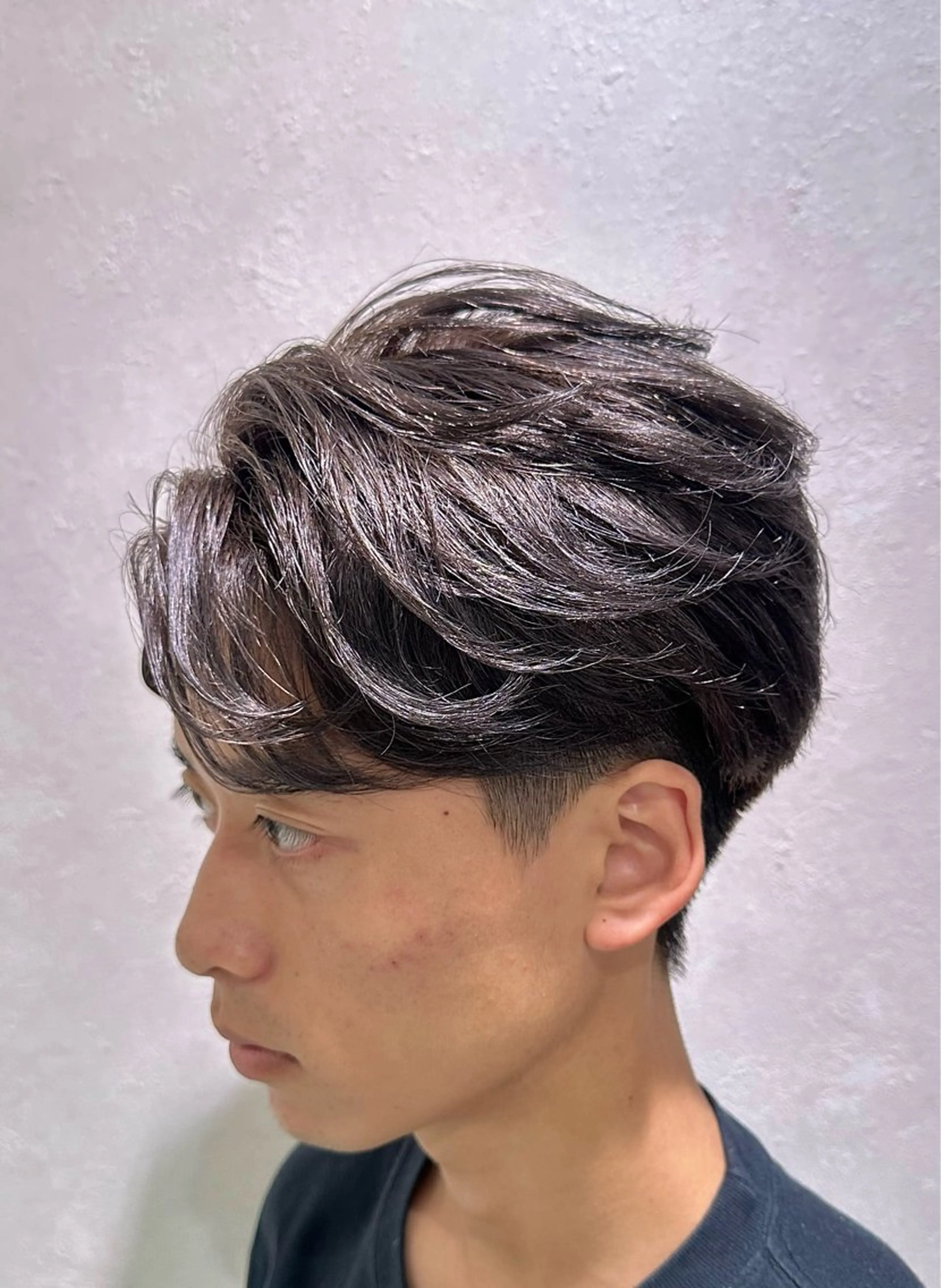 カラー メンズ メンズブリーチ ブリーチ カット ヘアカラー ユージ ✂︎ カット／パーマ特化のヘアスタイル