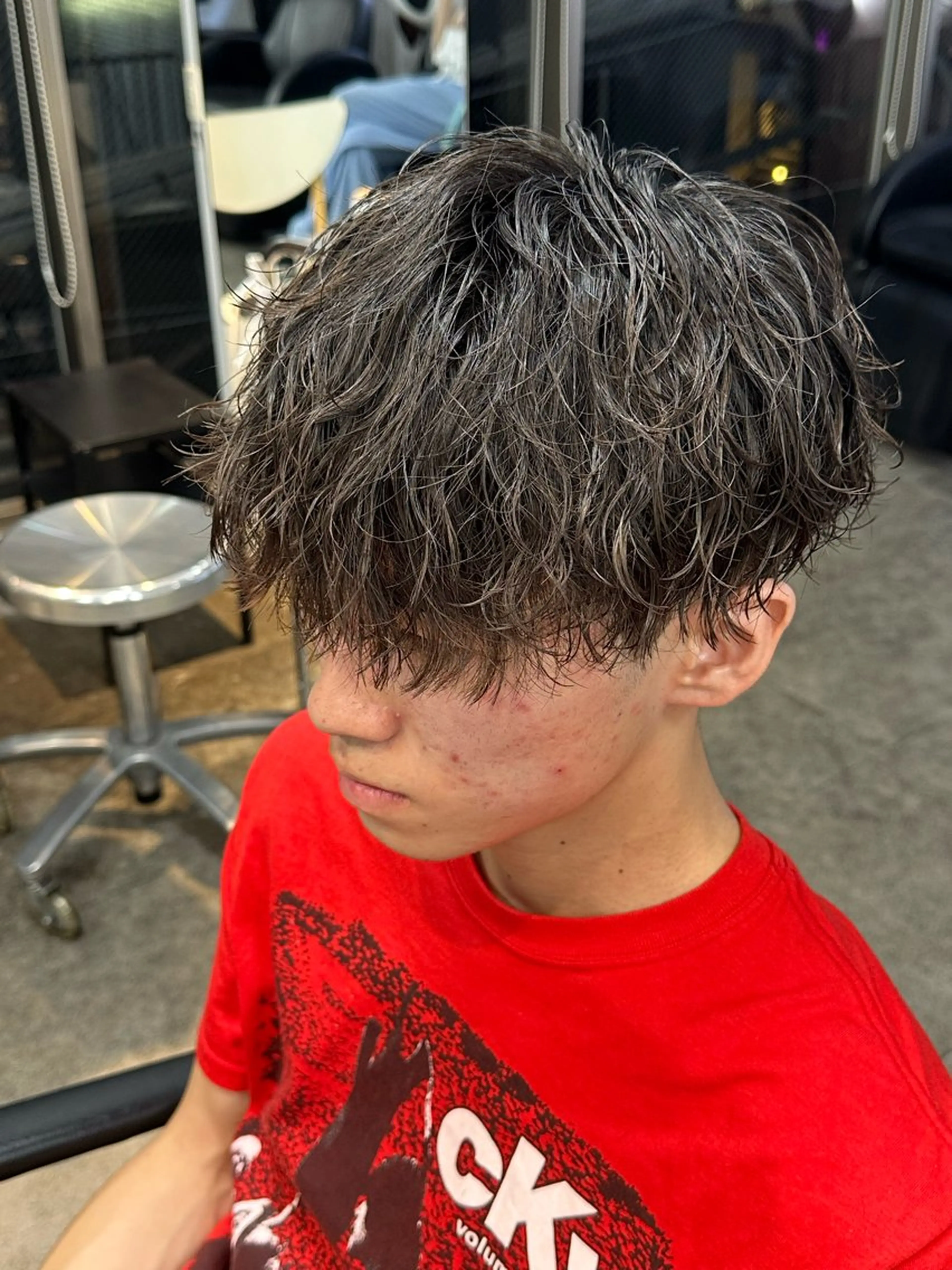 パーマ メンズ フェザーパーマ マッシュ メンズパーマ 学生（メンズ向け） メンズツイストパーマ パーマ fifth men's原宿所属・fifth/原宿/ シャドウパーマ/カズのヘアスタイル