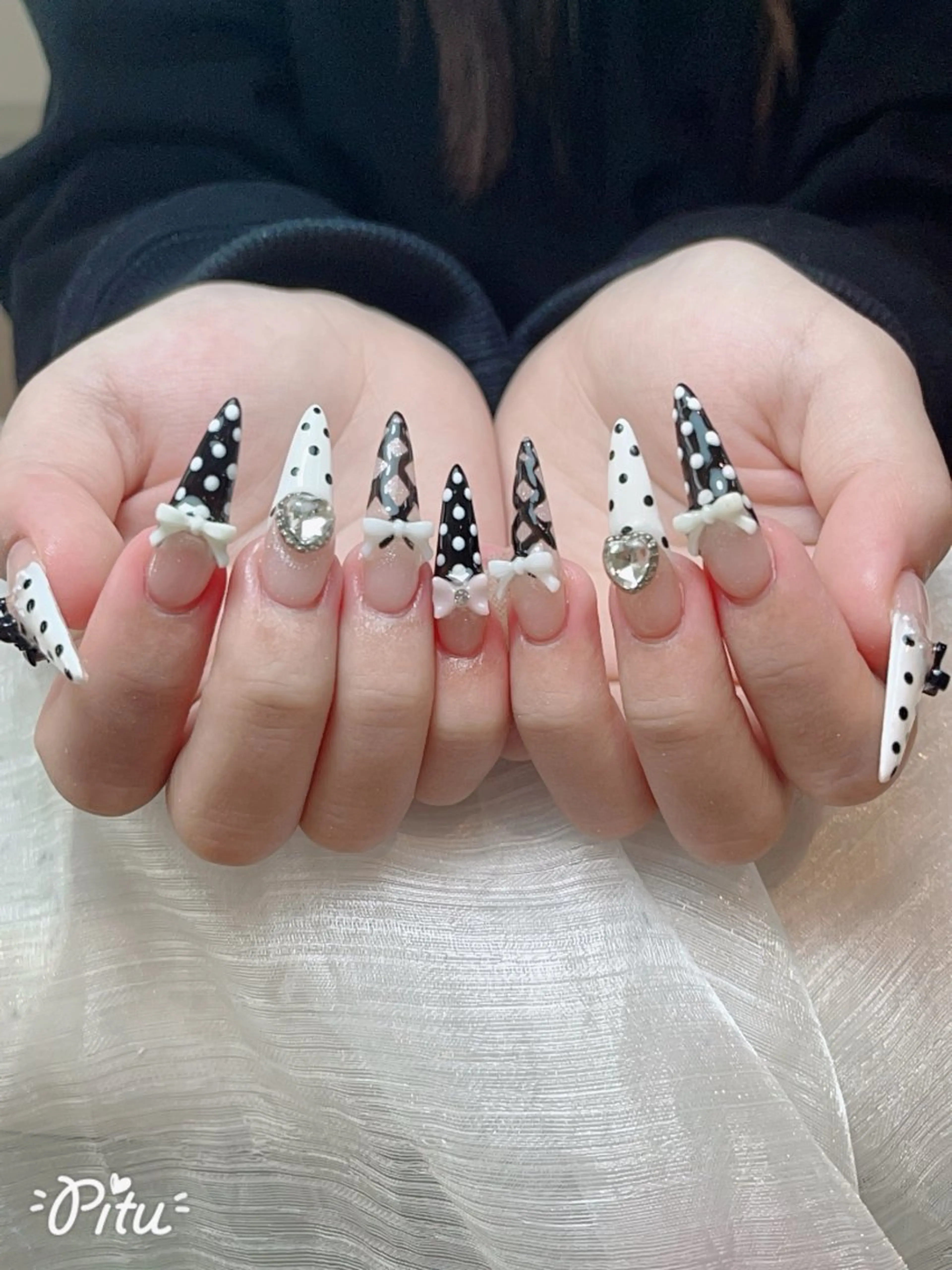 ネイル アートネイル ジェルネイル ニュアンスネイル シンプルネイル ネイルチップ ハンドネイル Nie Nail Hinatachanのネイルデザイン