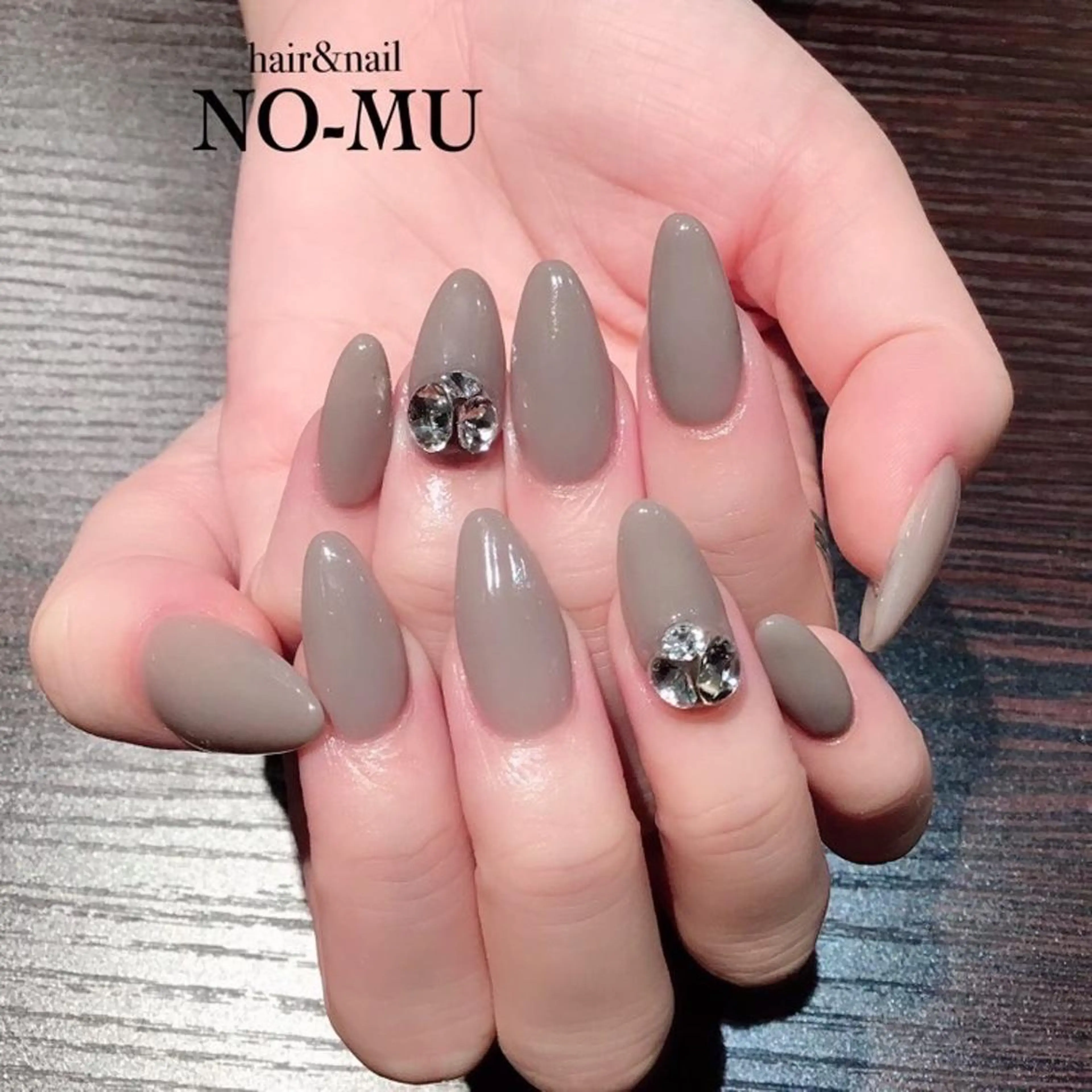 ネイル スカルプネイル ハンドネイル hair&nail NO-MU所属・hair&nail NO-MUのネイルデザイン