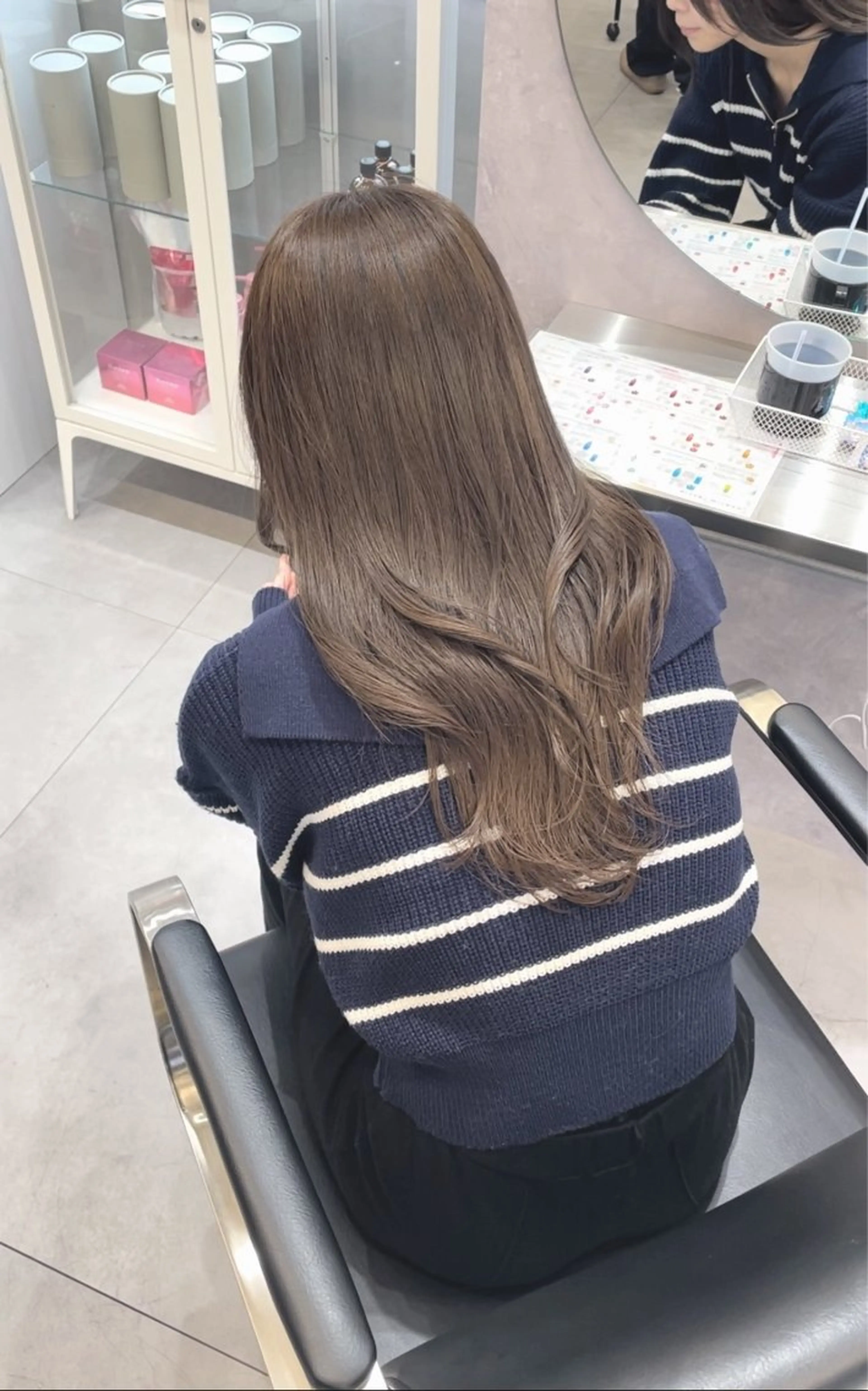 ロング トリートメント shes梅田 はまもとのヘアスタイル
