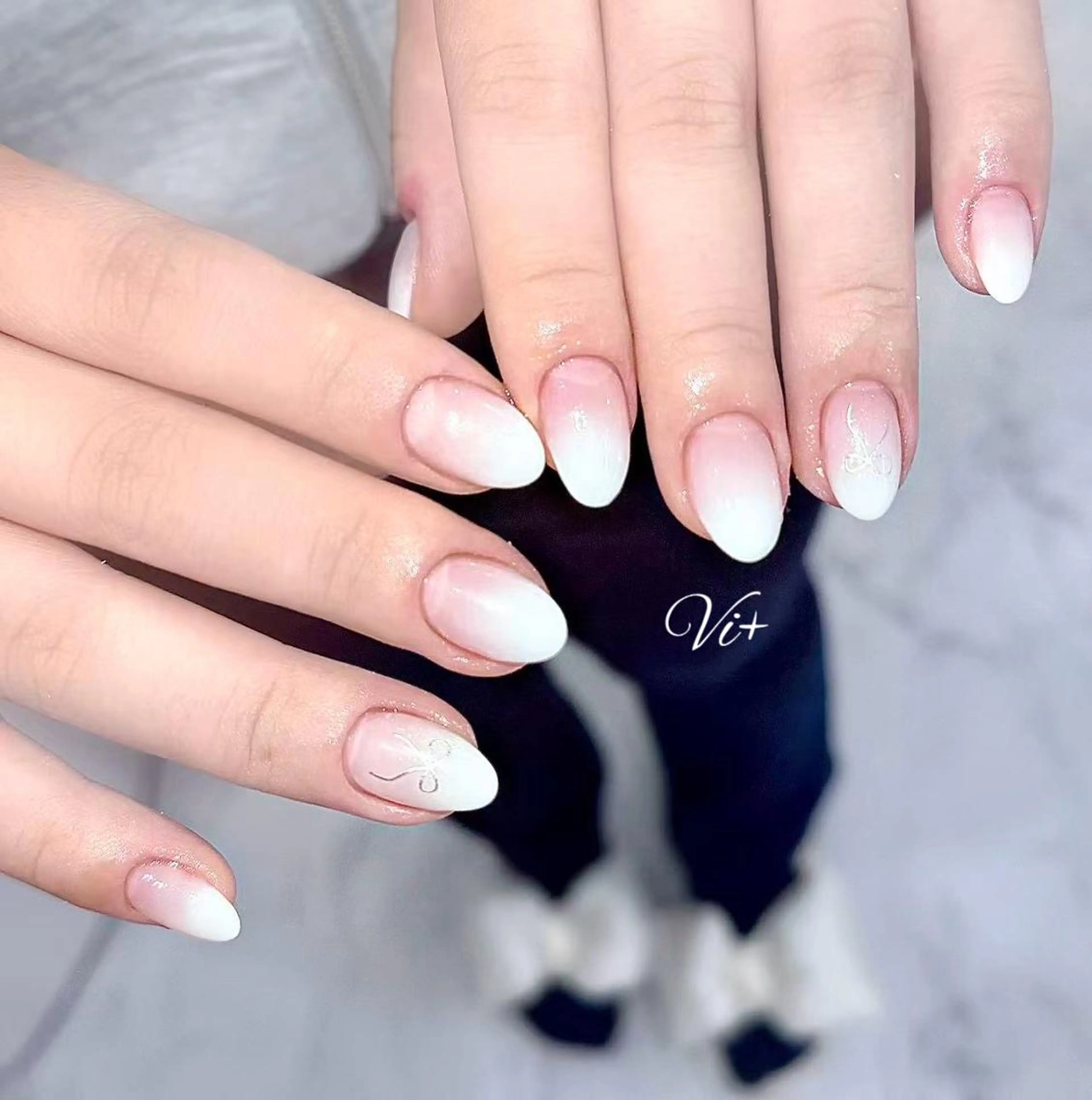 ネイル ハンドネイル ✨Nailsalon Vi+ビィプラスのネイルデザイン