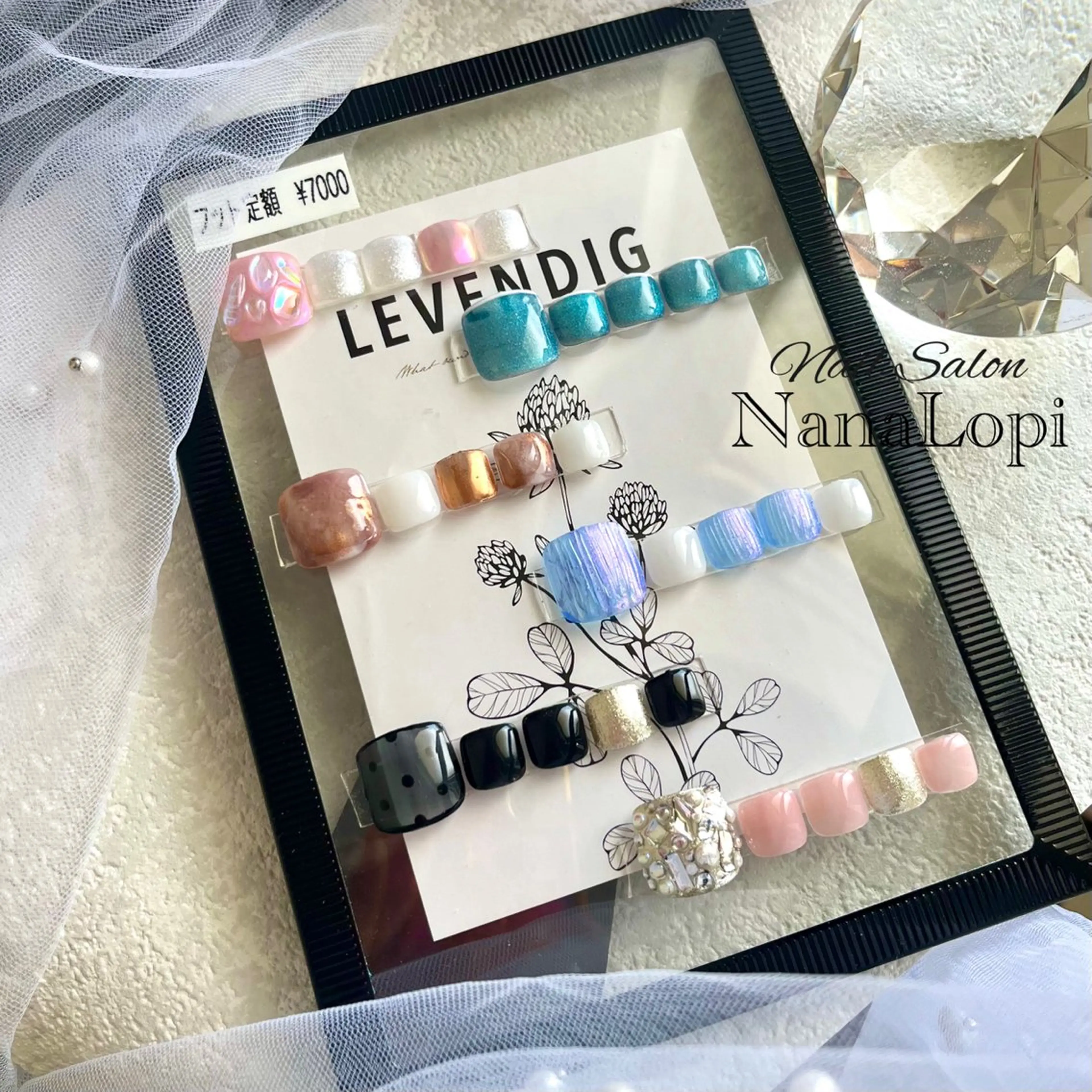ネイル フットネイル NanaLopi さやのネイルデザイン