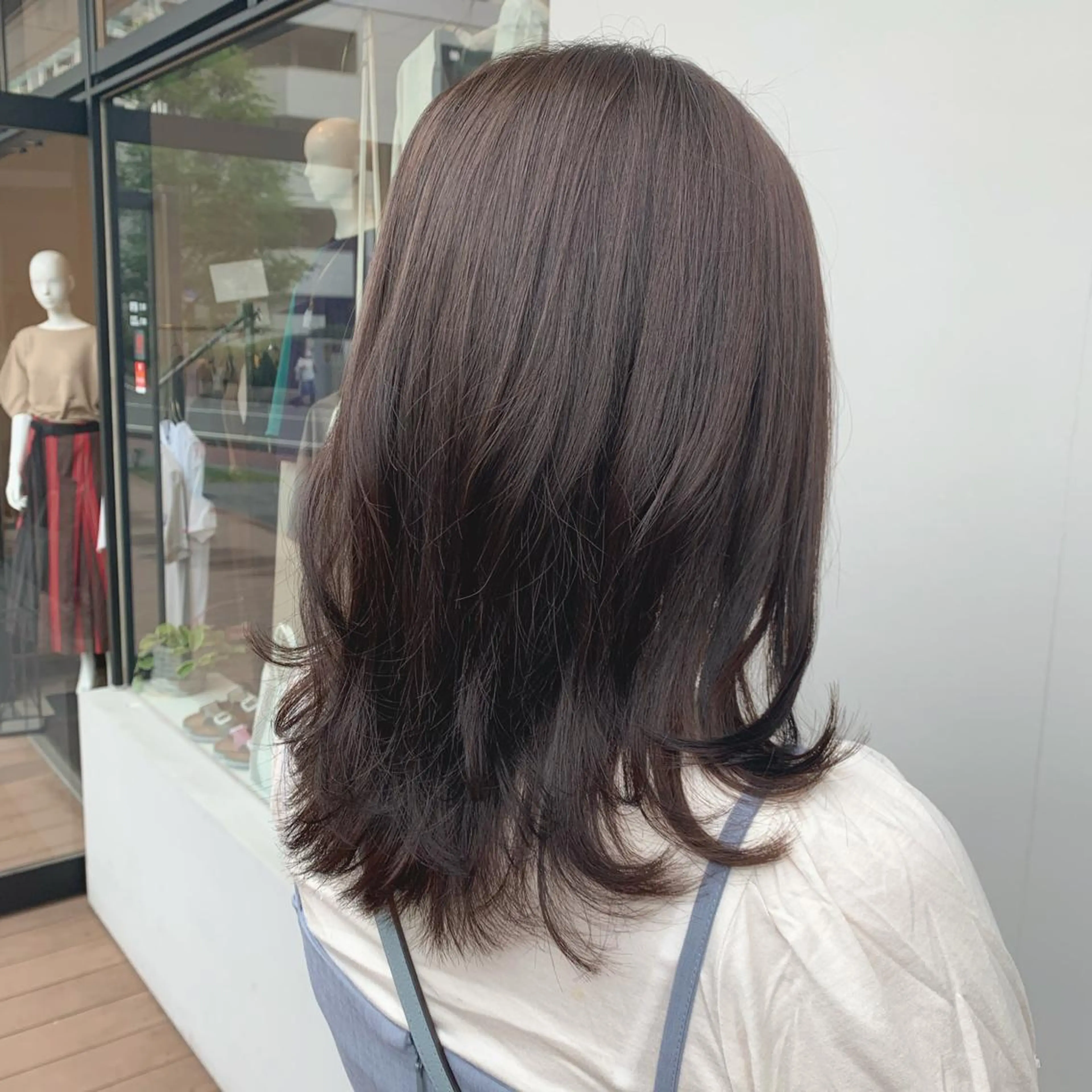 ミディアム レイヤーカット カット トリートメント hub hair レイヤー/透明感のヘアスタイル