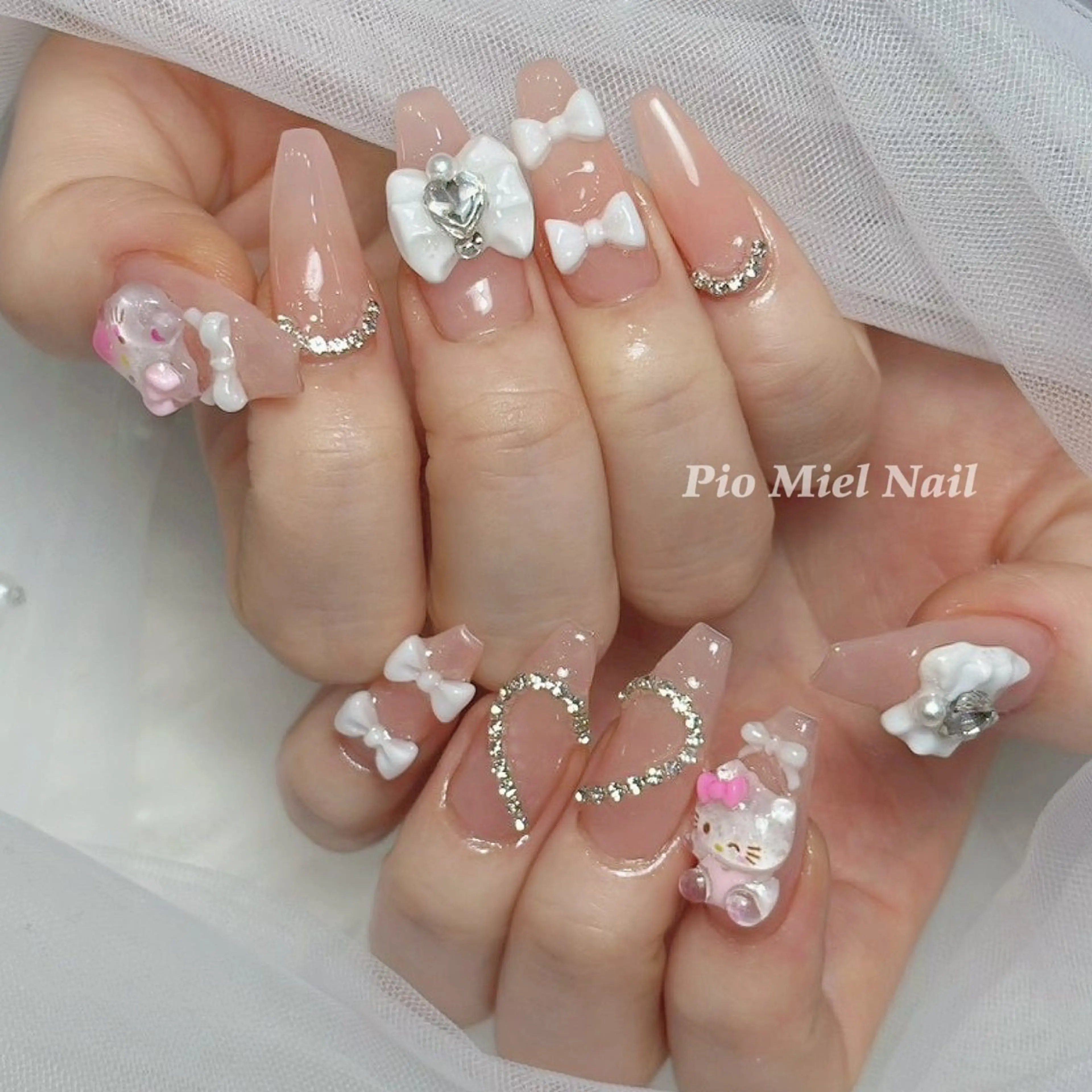 ネイル Pio Mielのネイルデザイン