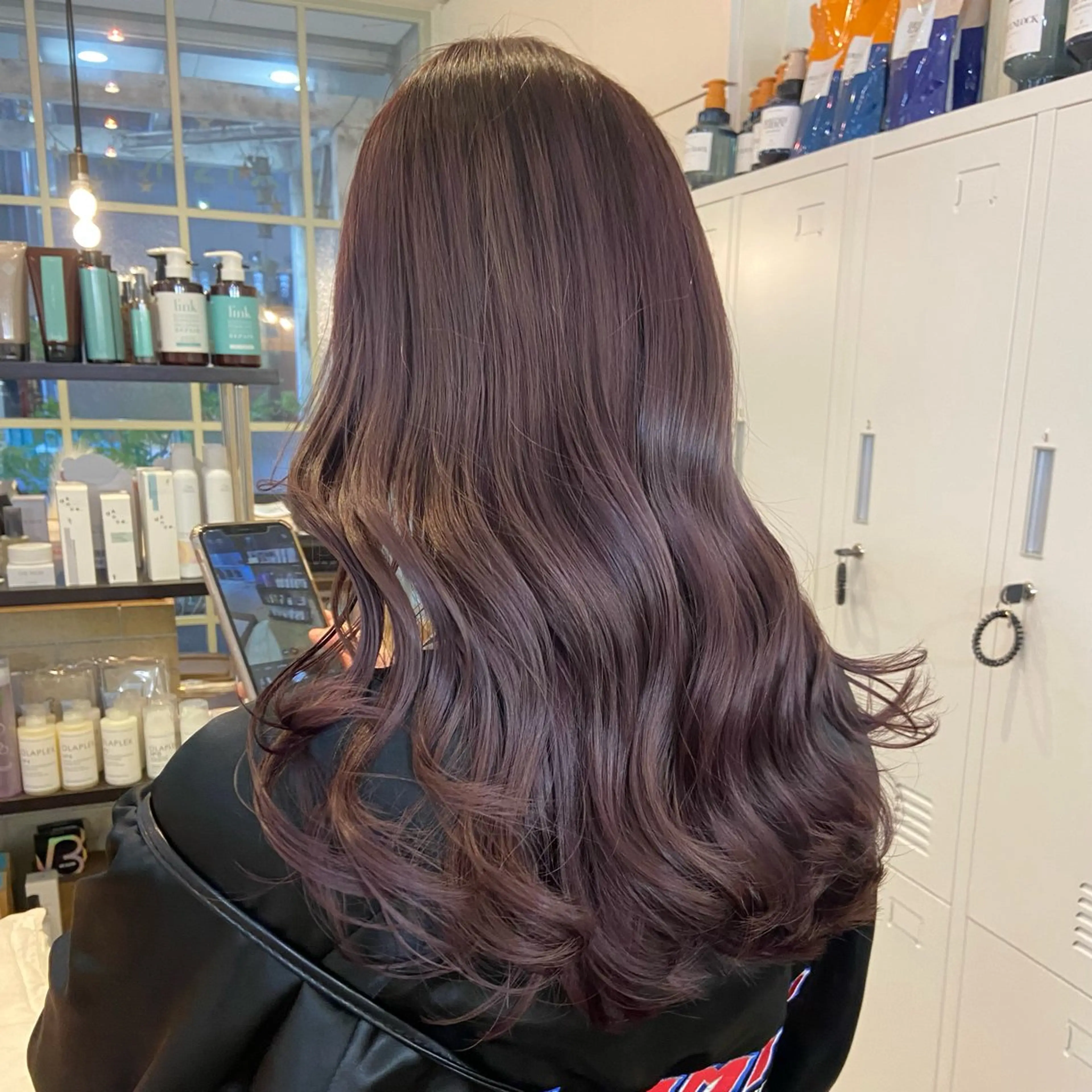 ロング ヘアカラー miku 🫧のヘアスタイル