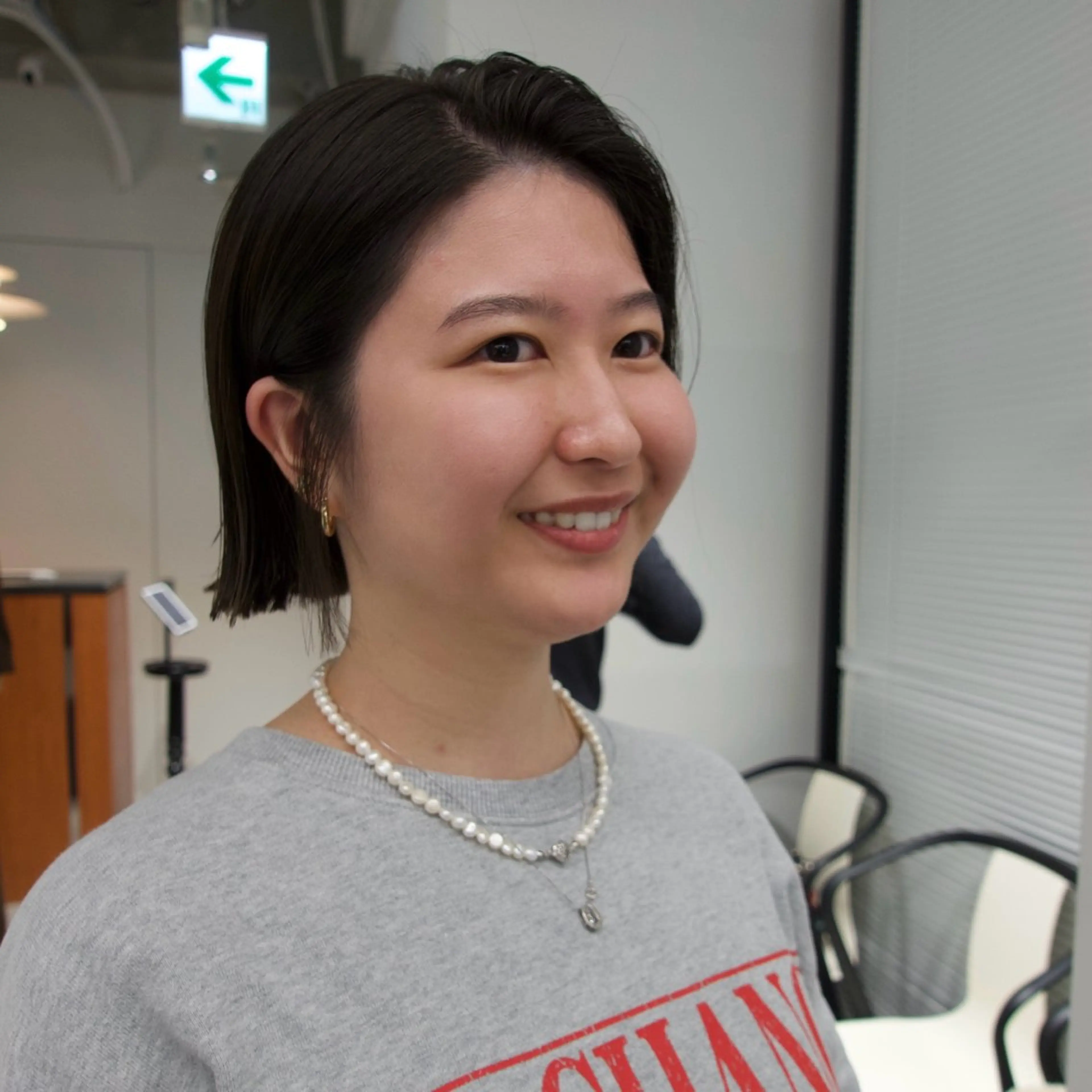 ショート カラー ヘアアレンジ アッシュ ボブ カット ヘアカラー トリートメント 🌐サトウ リョウ🌐のヘアスタイル