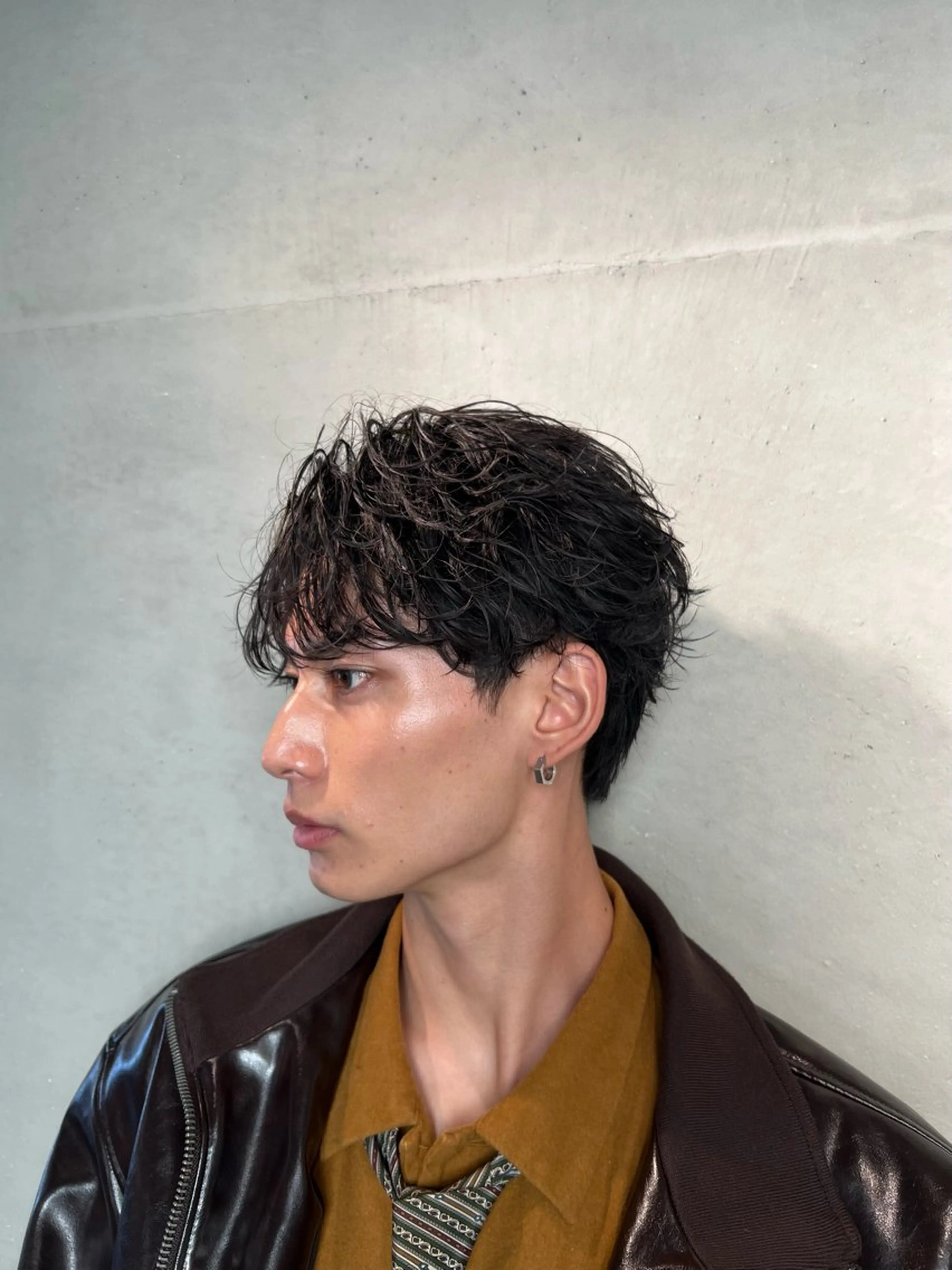 ショート パーマ メンズ センターパート フェザーパーマ メンズパーマ 波巻きパーマ 💥メンズパーマ /表参道/モント💥のヘアスタイル