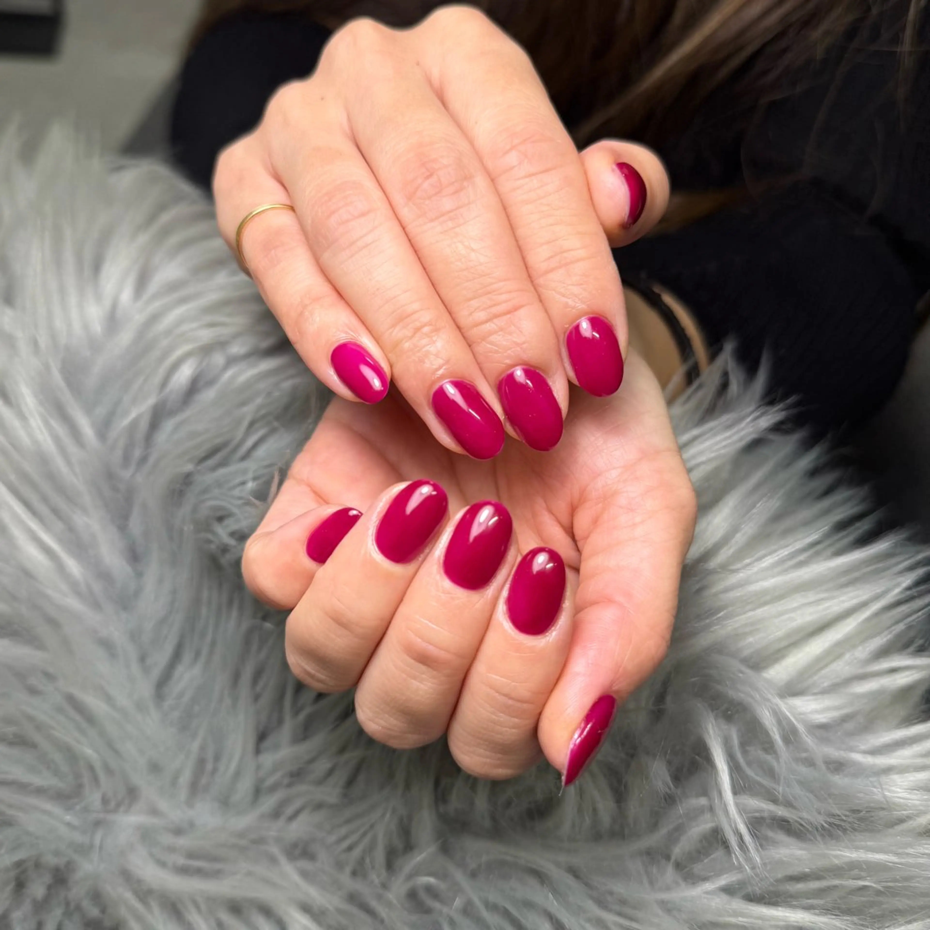 ネイル ピンク 赤色 Nail salon h所属・nail salon h🎀小夏のネイルデザイン